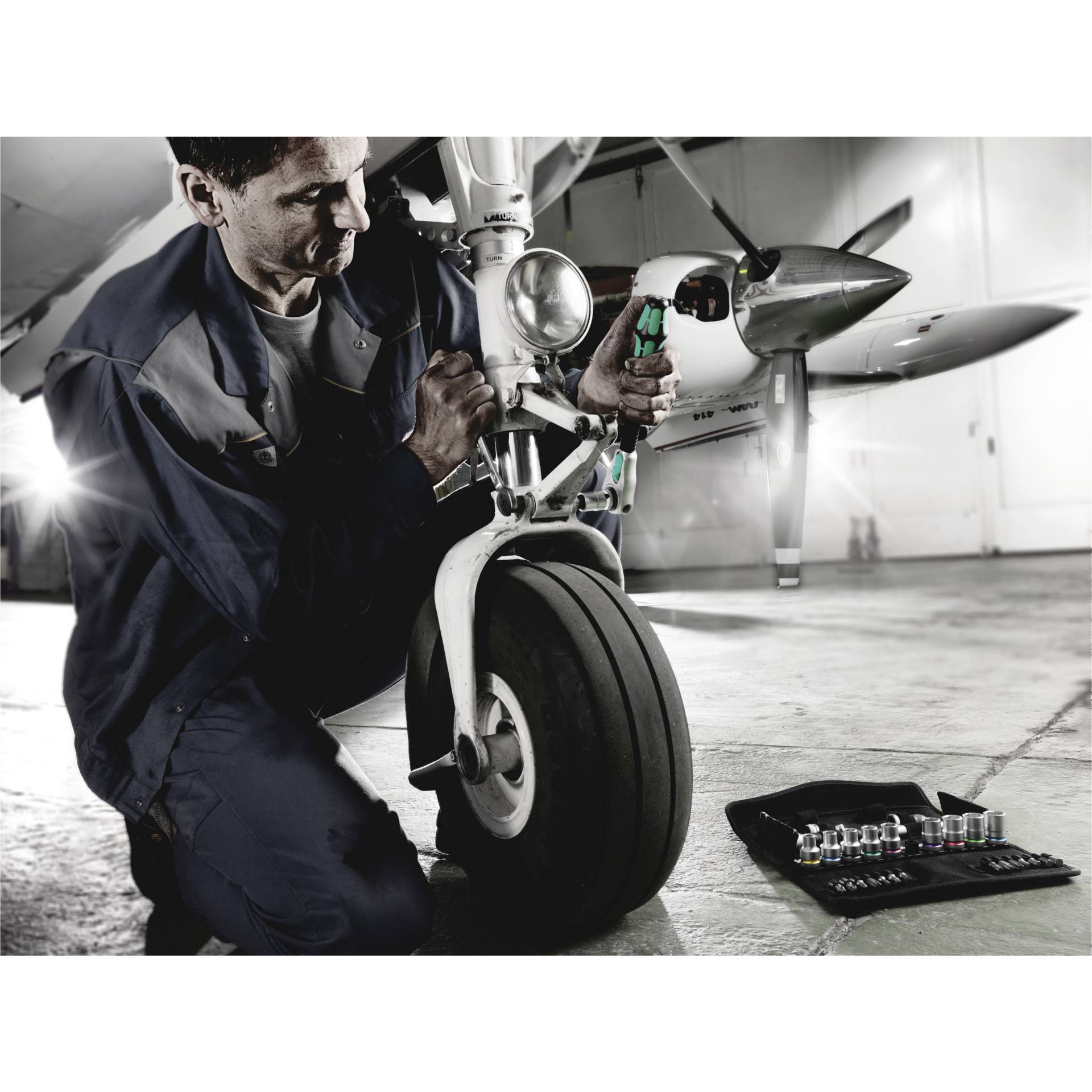 Reifen, Erwachsener, Männlich, Mann, Person