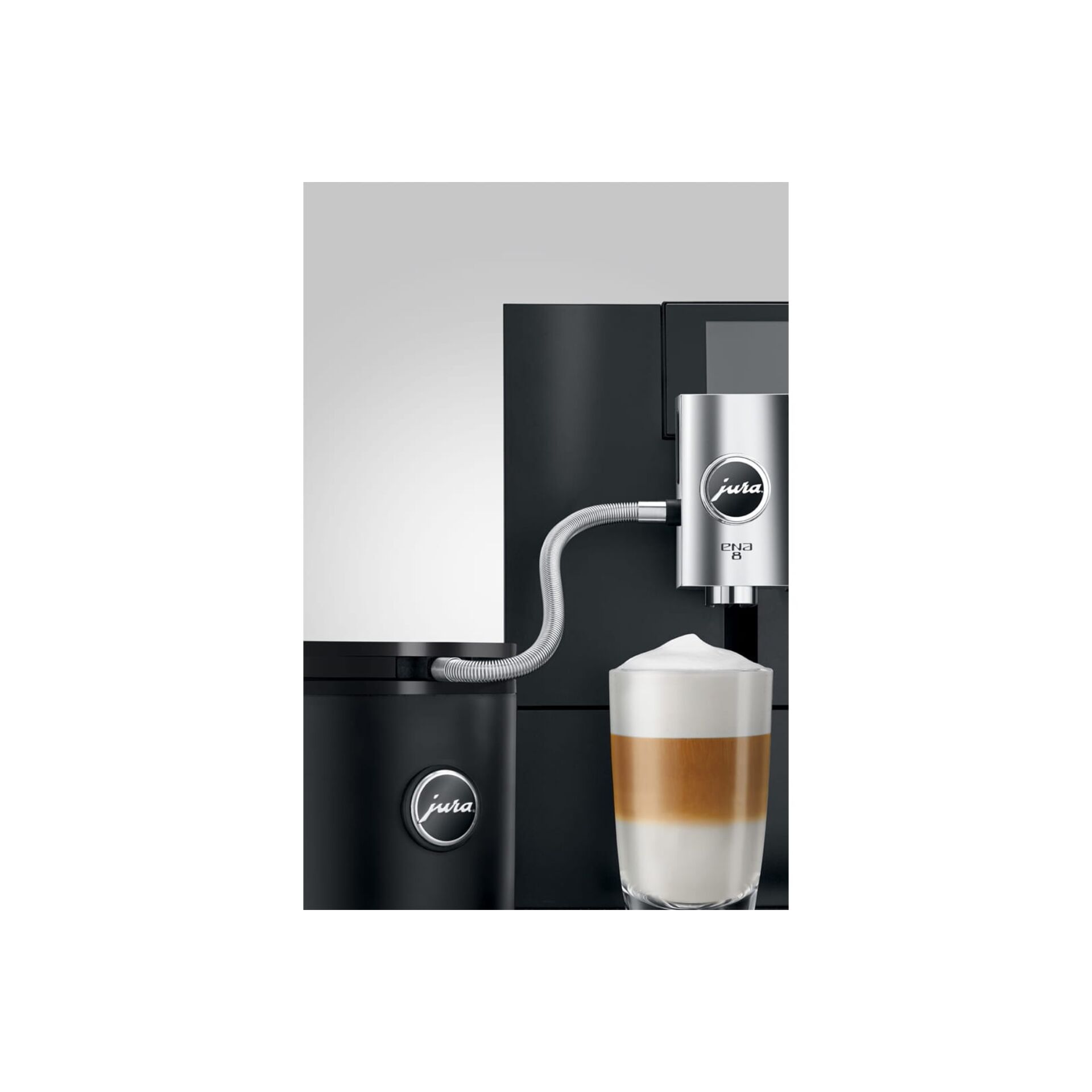 Espresso-Kaffeemaschine, Kaffeezubereitung, Milchkaraffe, Stützschlauch, Frappé-Glas