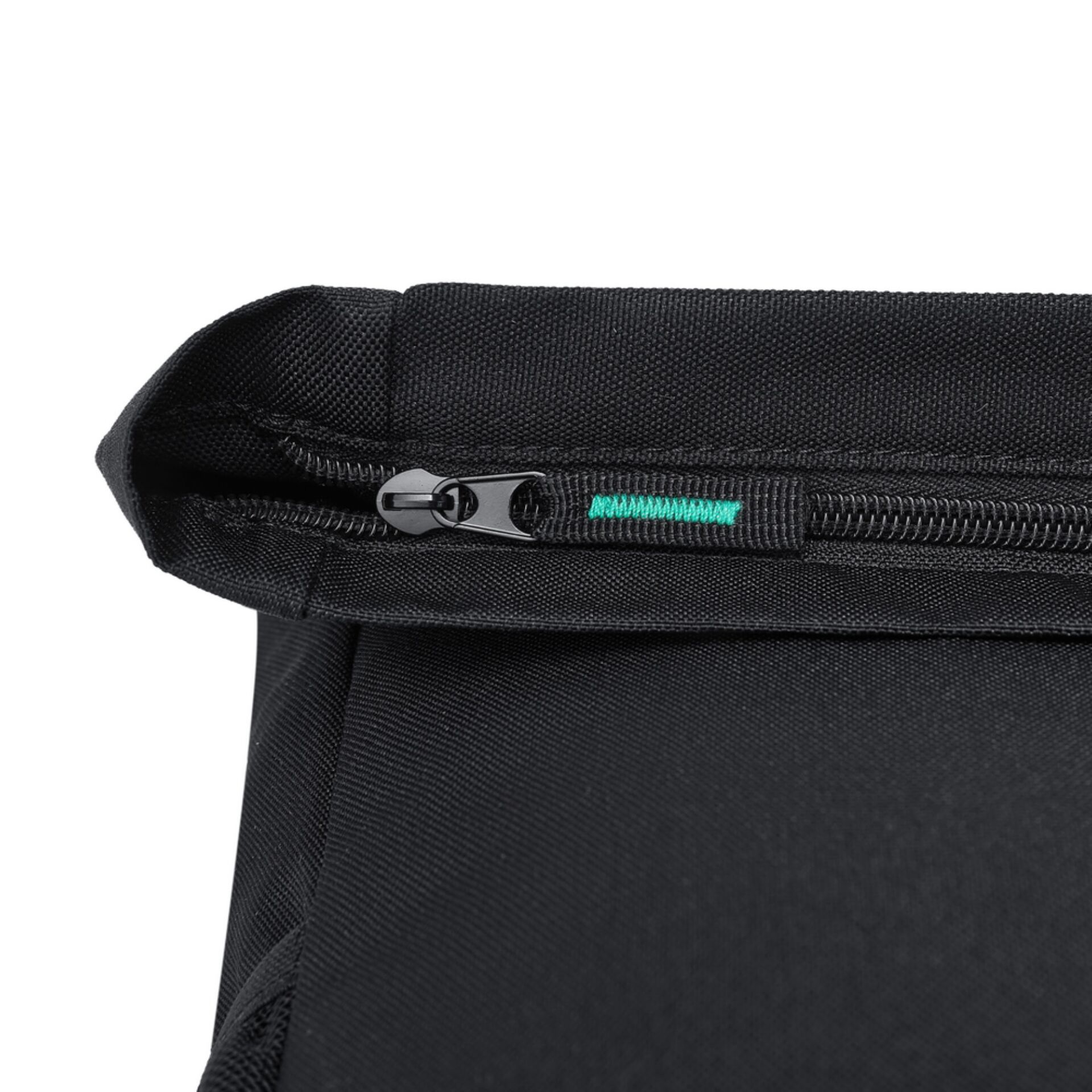 Schwarze Tasche, Reißverschluss, Textilgewebe, Türkiser Akzent