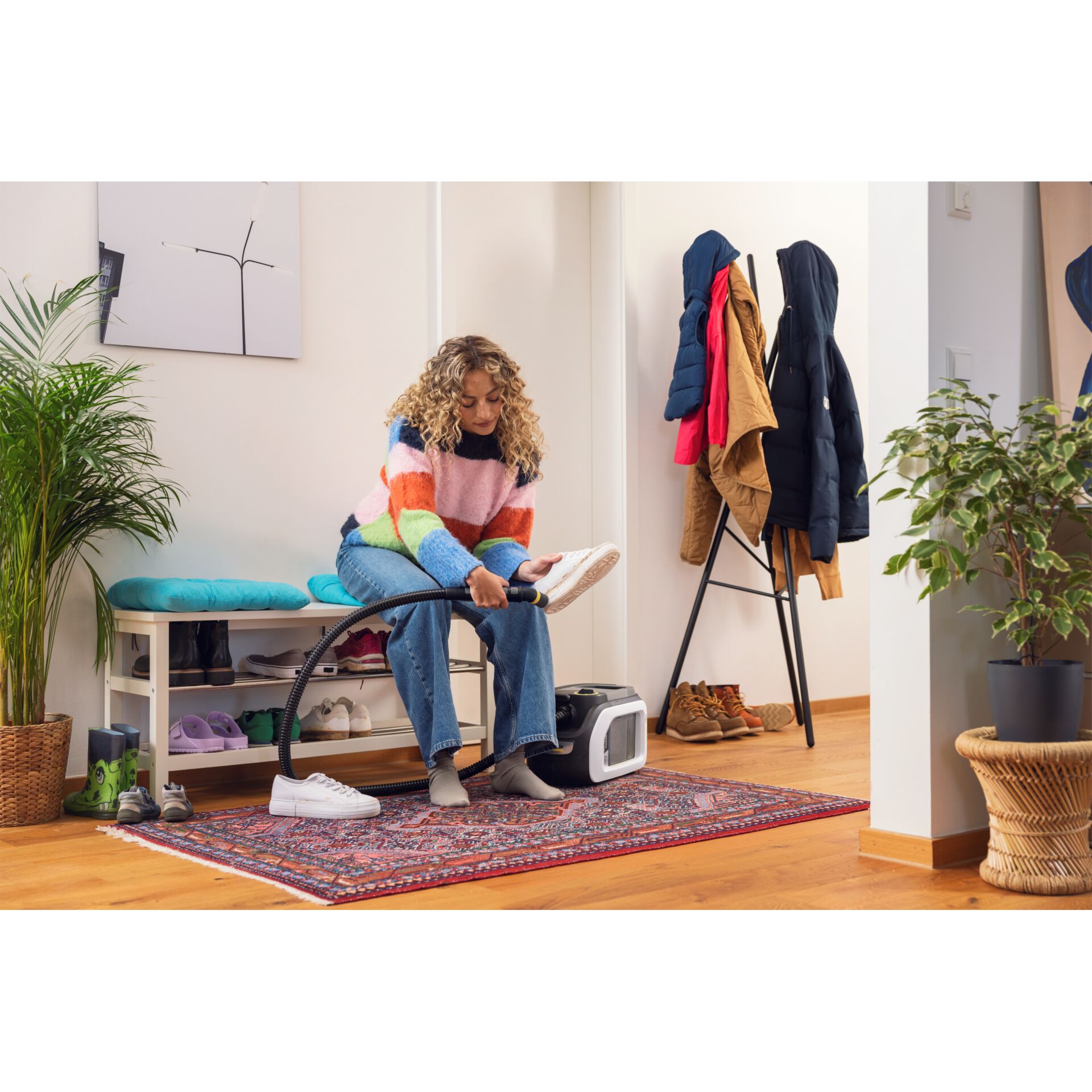 Innenarchitektur, Person, Pflanze, Mantel, Schuh