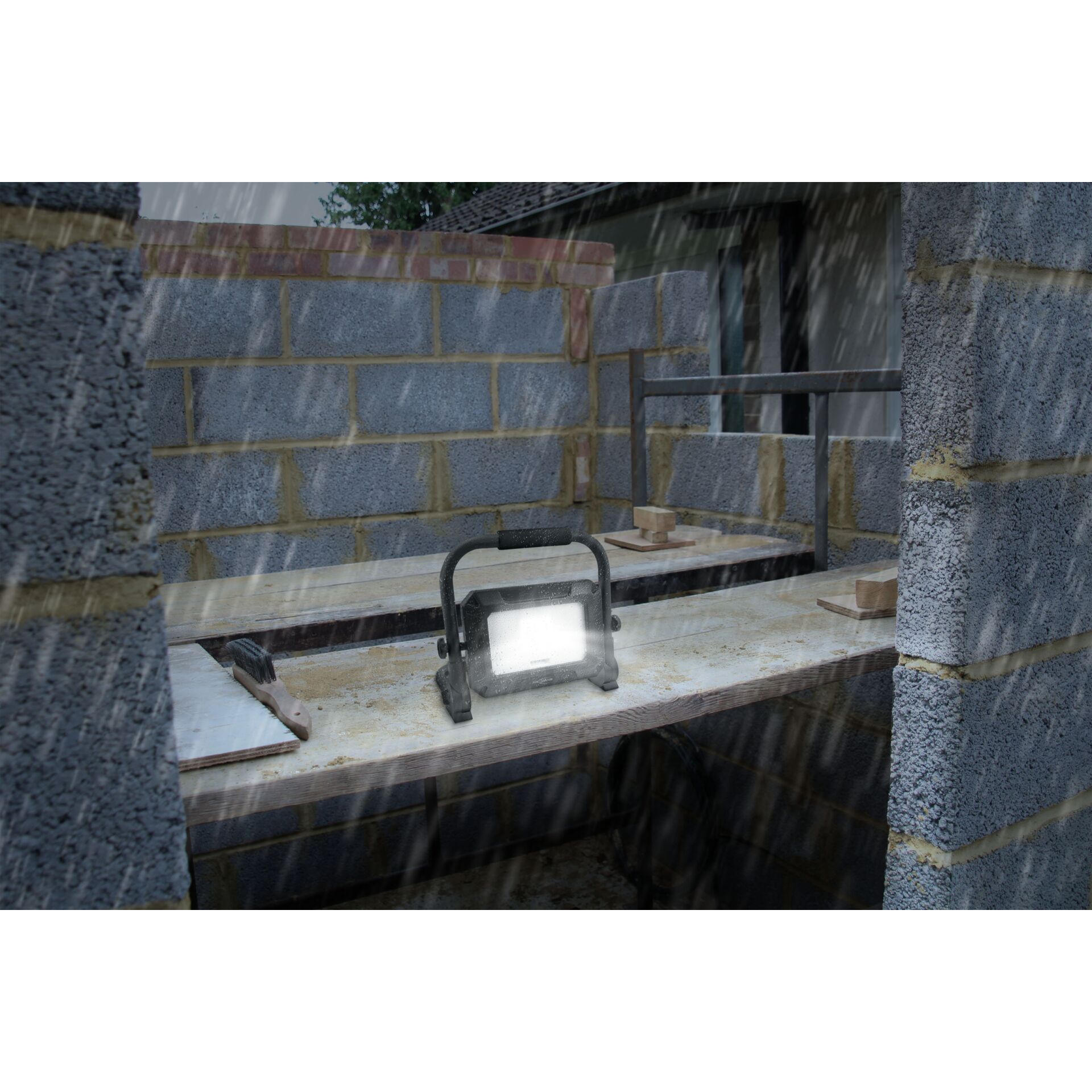 Sinken, Waschbeckenhahn