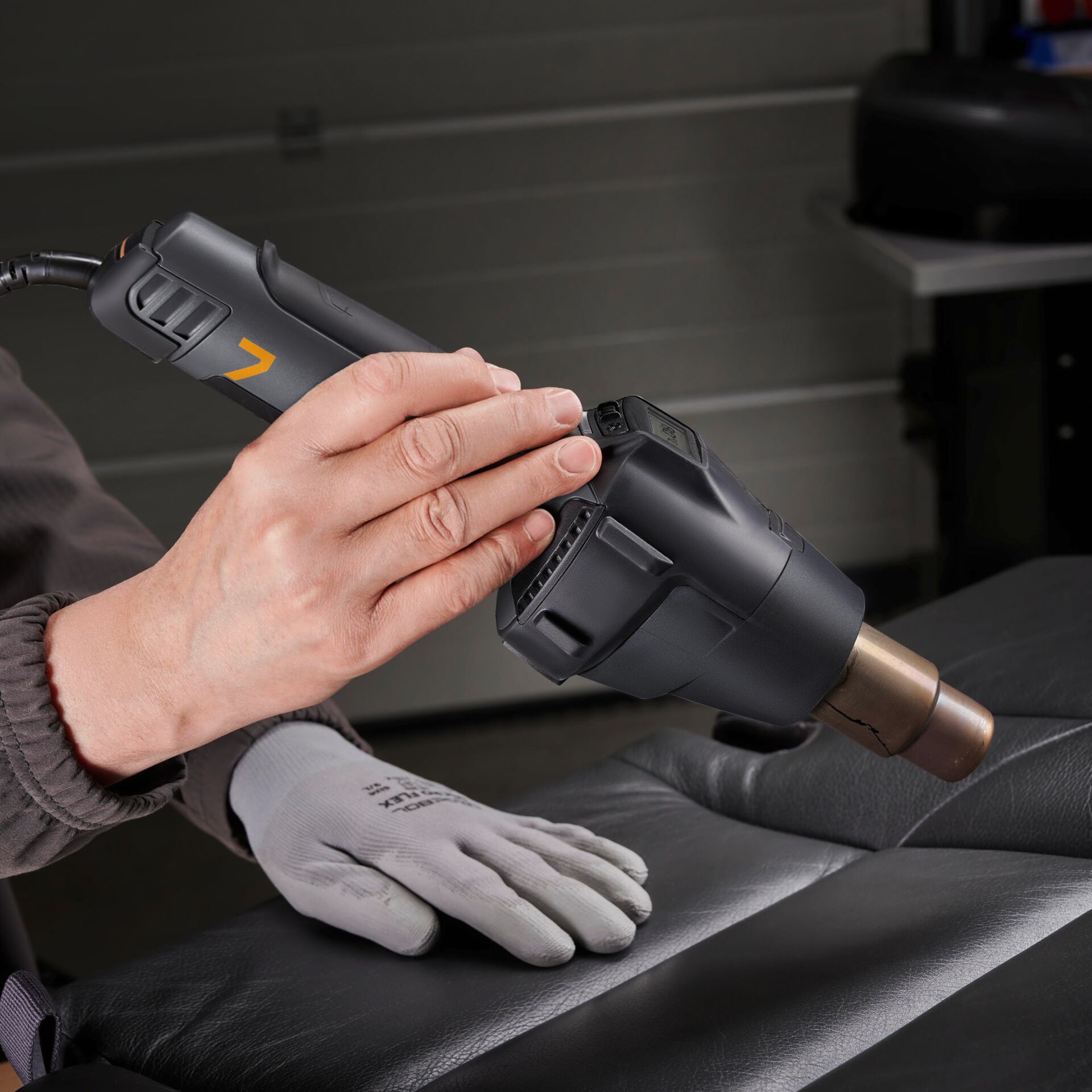 Bekleidung, Handschuh