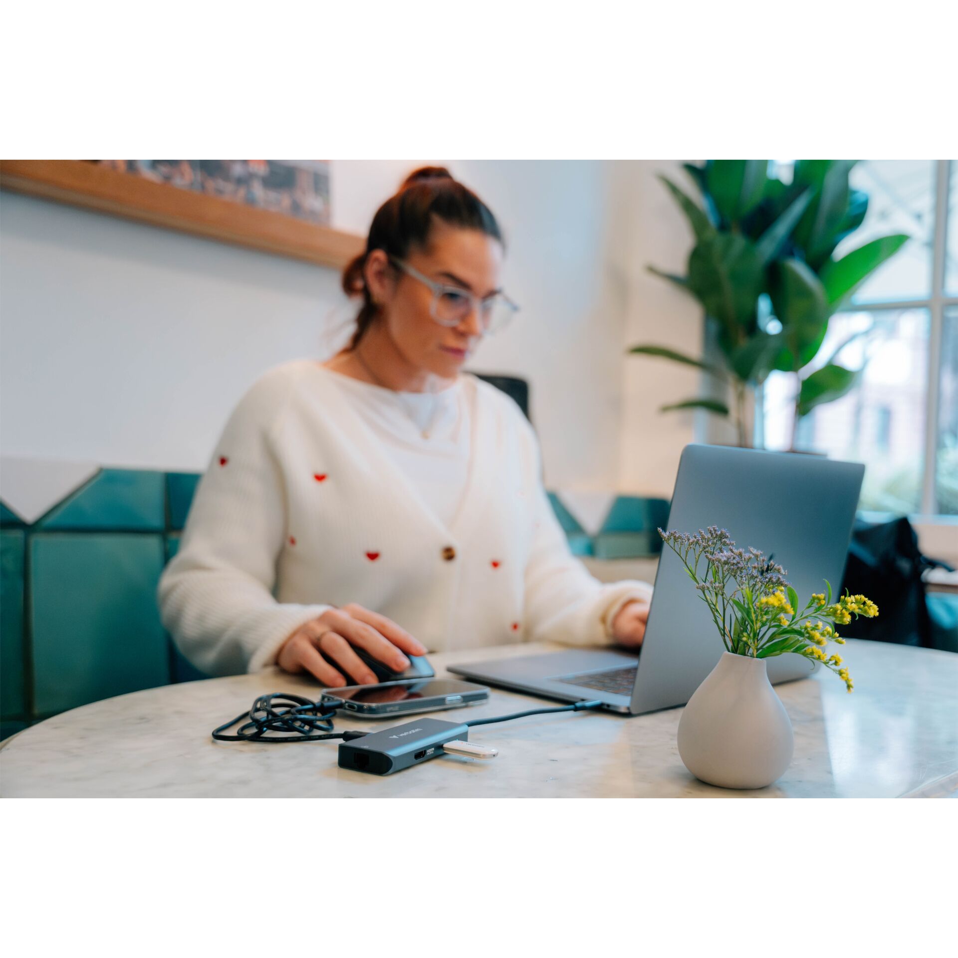 Erwachsener, Weiblich, Person, Frau, Innenarchitektur