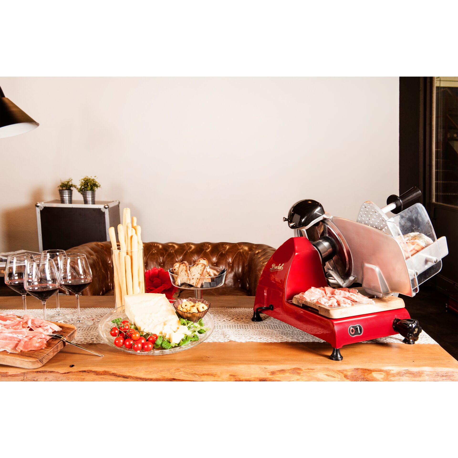 Slicer, Käseplatte, Holzplatte, Rotwein, Küchenmaschine