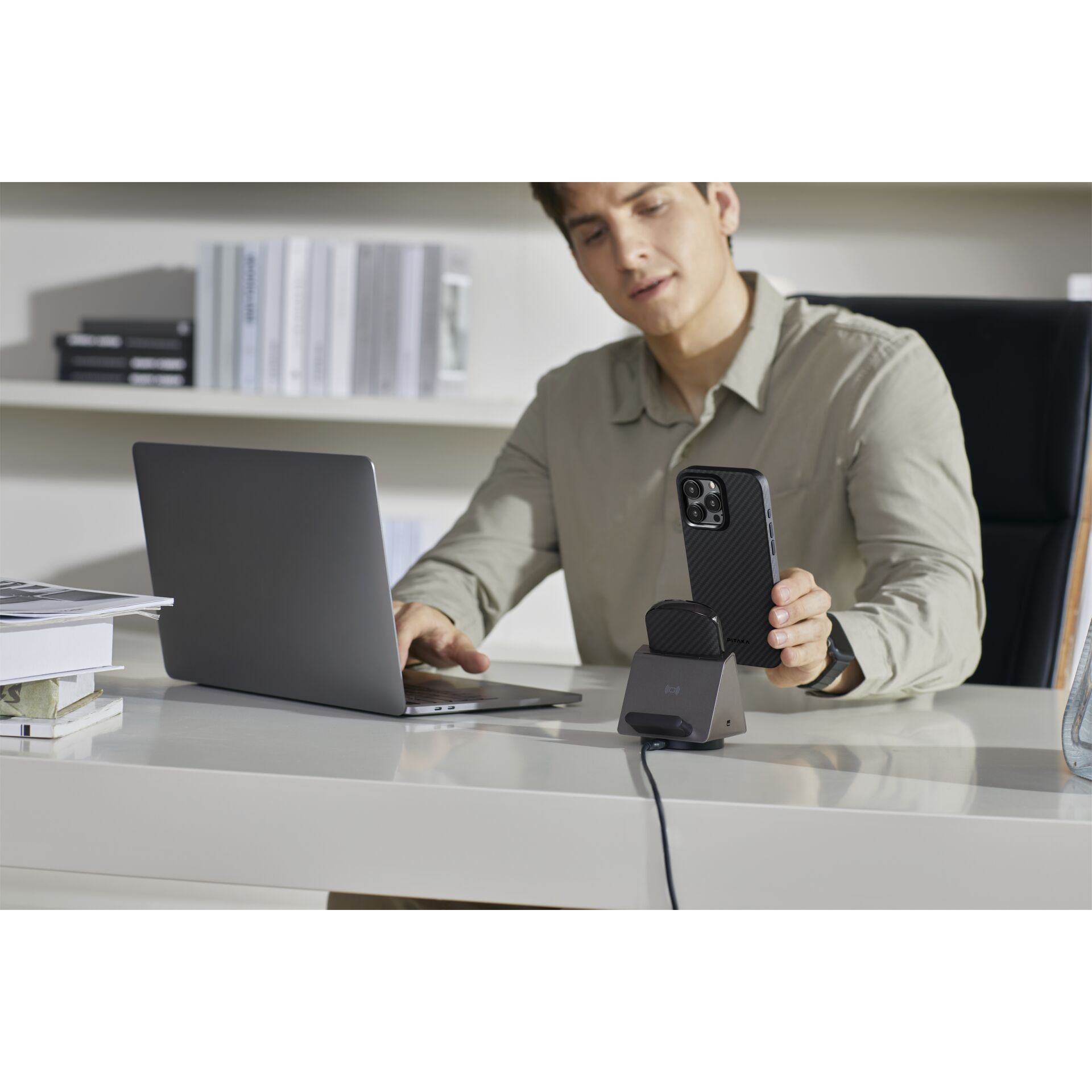 Tabelle, Elektronik, Telefon, Laptop, Schreibtisch