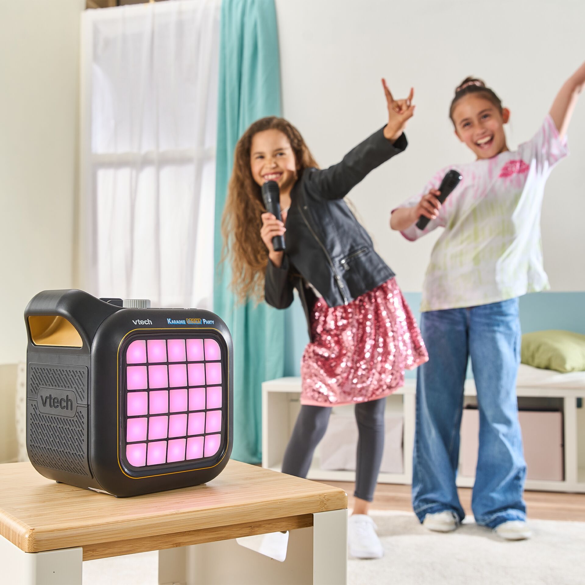 Karaoke, Freizeitaktivitäten, mikrofon, Person, Schuh