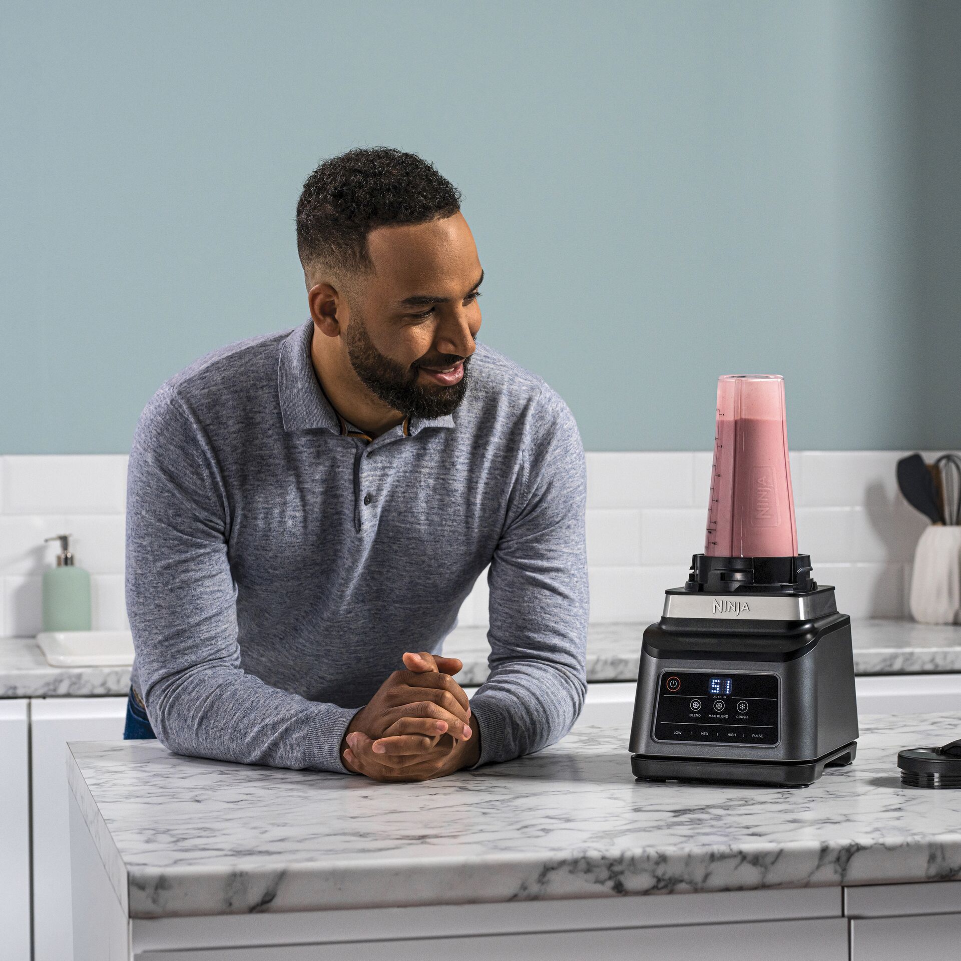 Erwachsener, Männlich, Mann, Person, Zutaten mischen