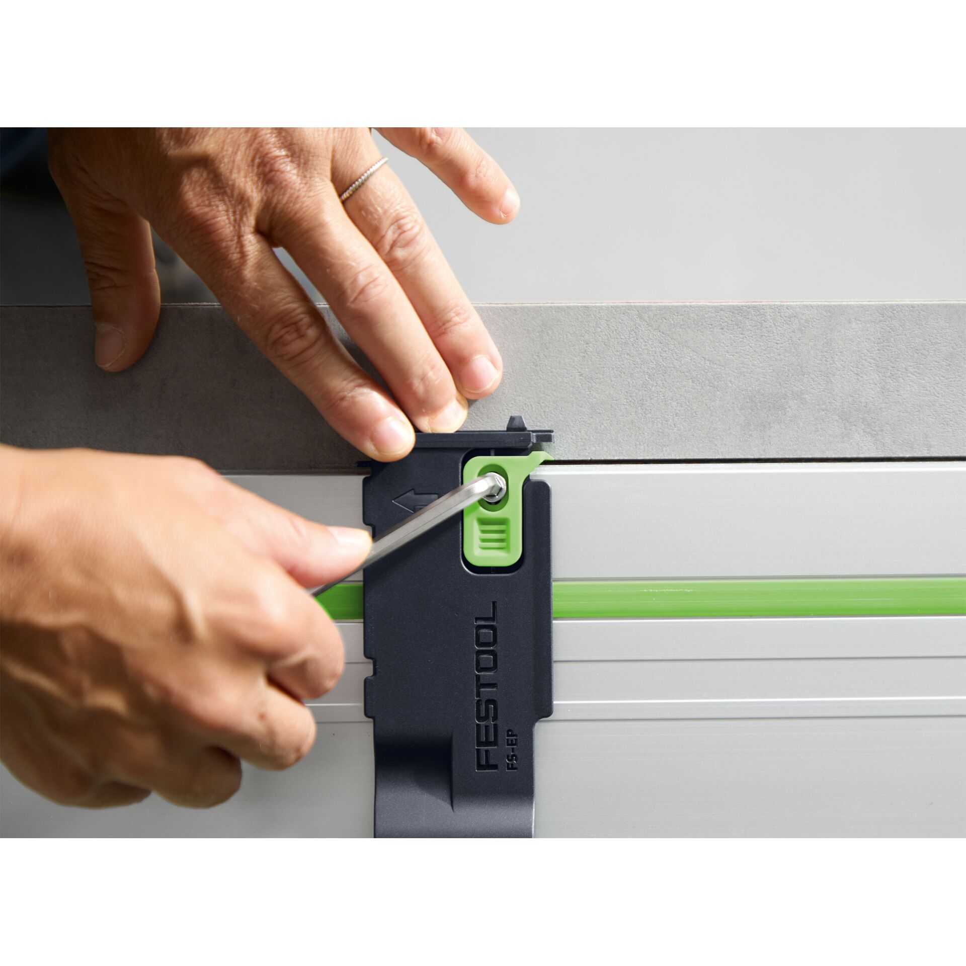 t-s-?, image not loaded