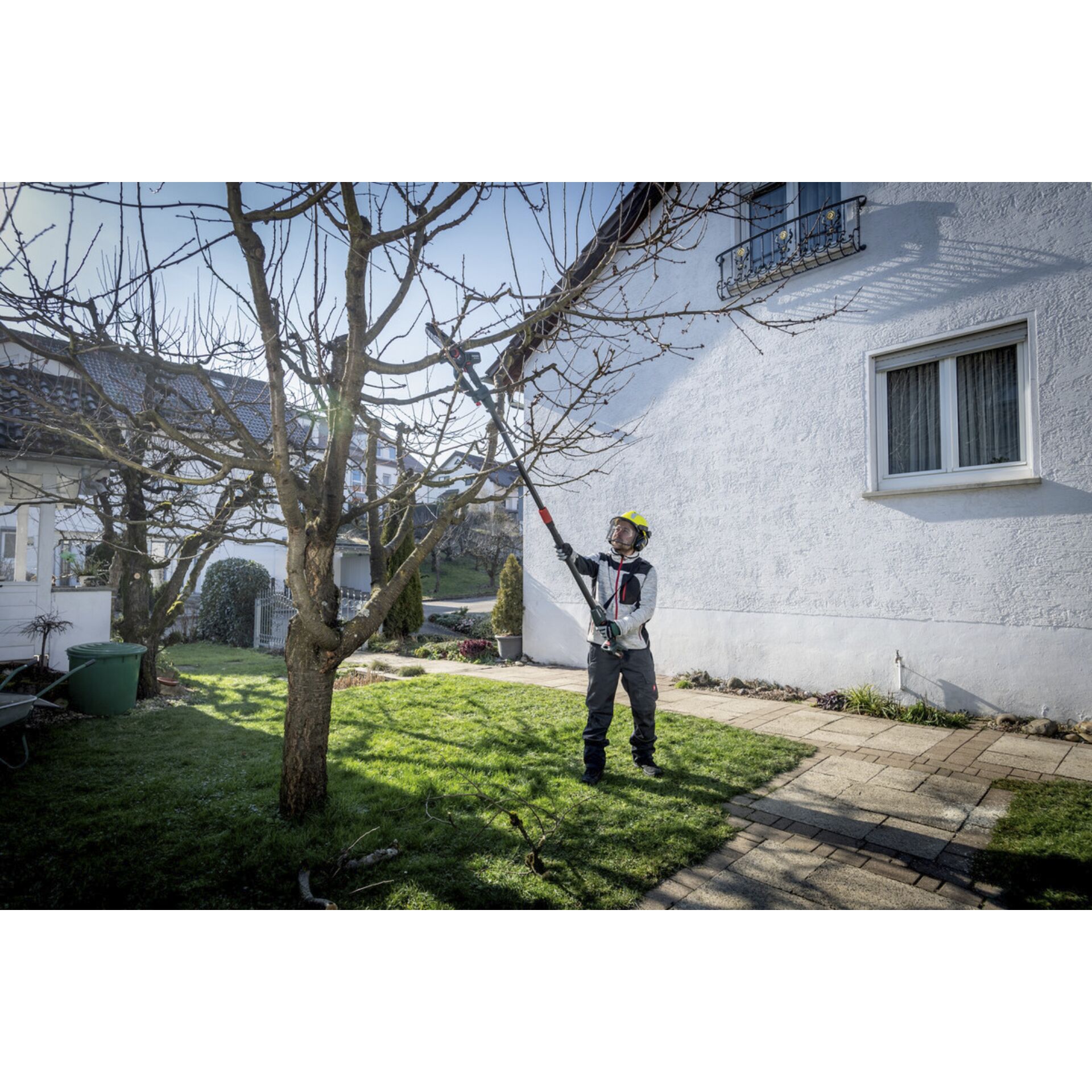 Gras, Schutzhelm, Rasen, Hinterhof, Nachbarschaft