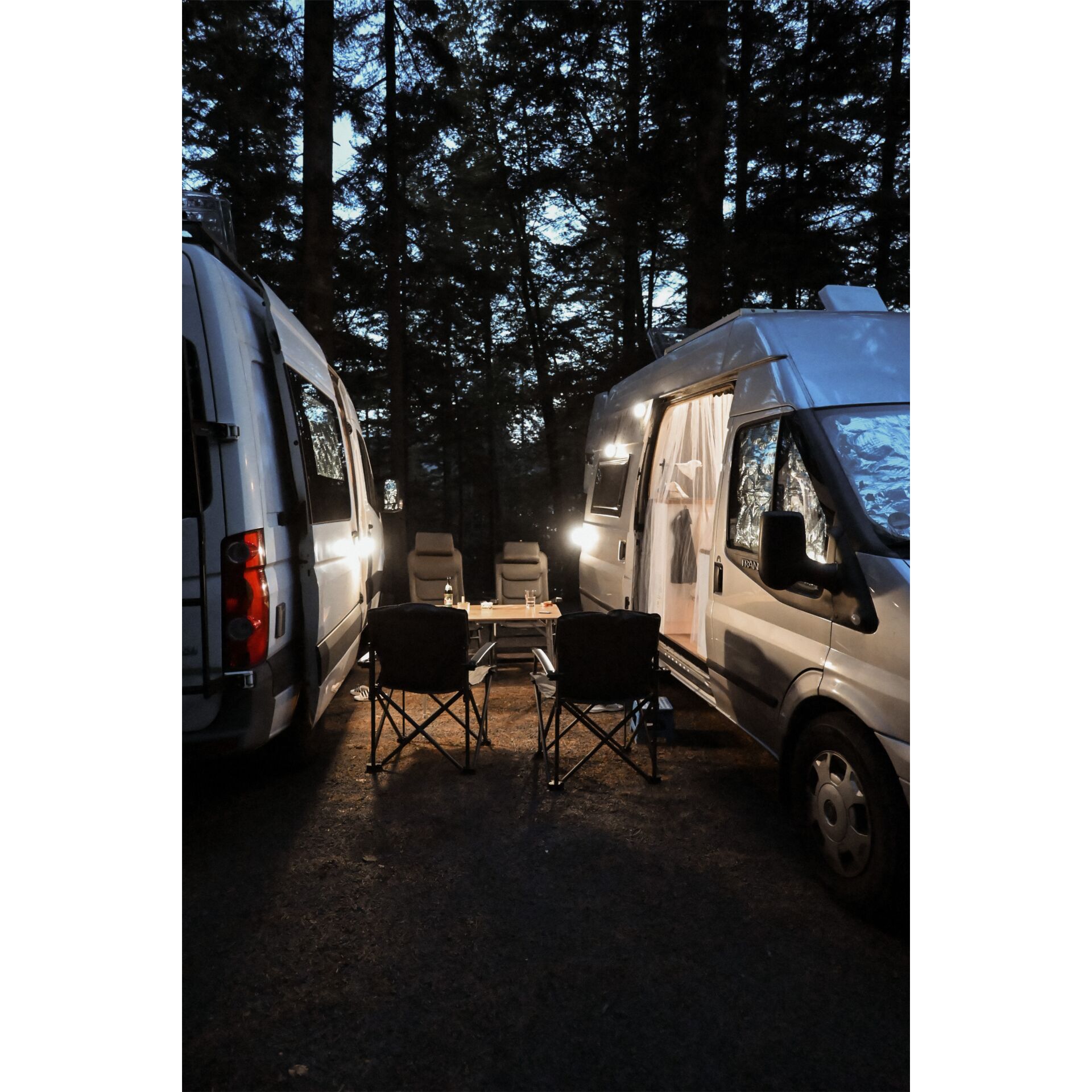 Lieferwagen, Stuhl, Auto, Wohnwagen, Umzugswagen