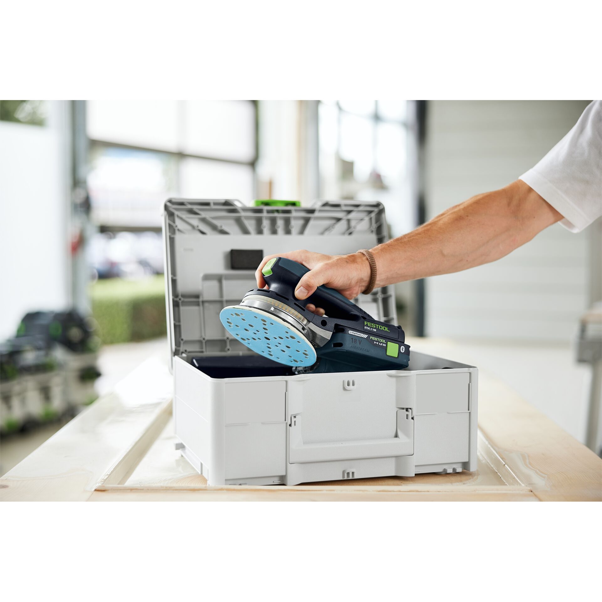 Drinnen, Innenarchitektur