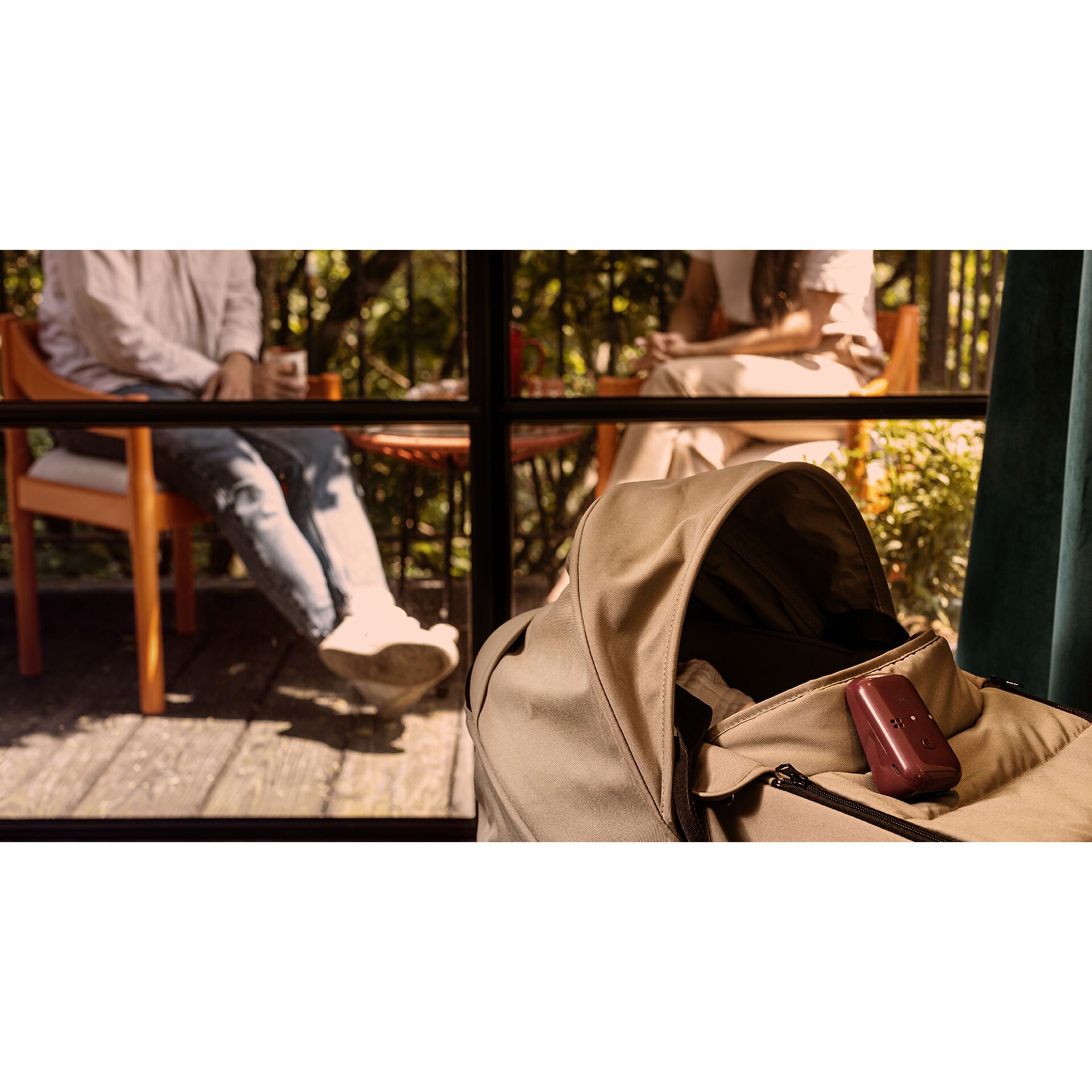 Person, Schuhe, Schuh, Hosen, Handtasche