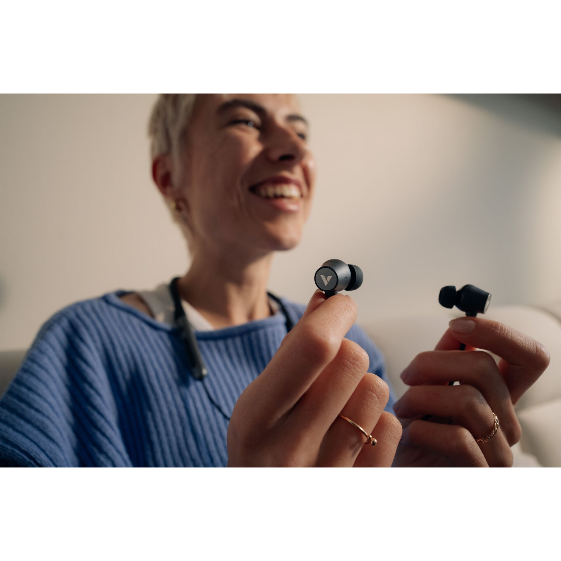 In-Ear Kopfhörer, True Wireless, Bluetooth, Schwarz, Kopfhörer-Case
