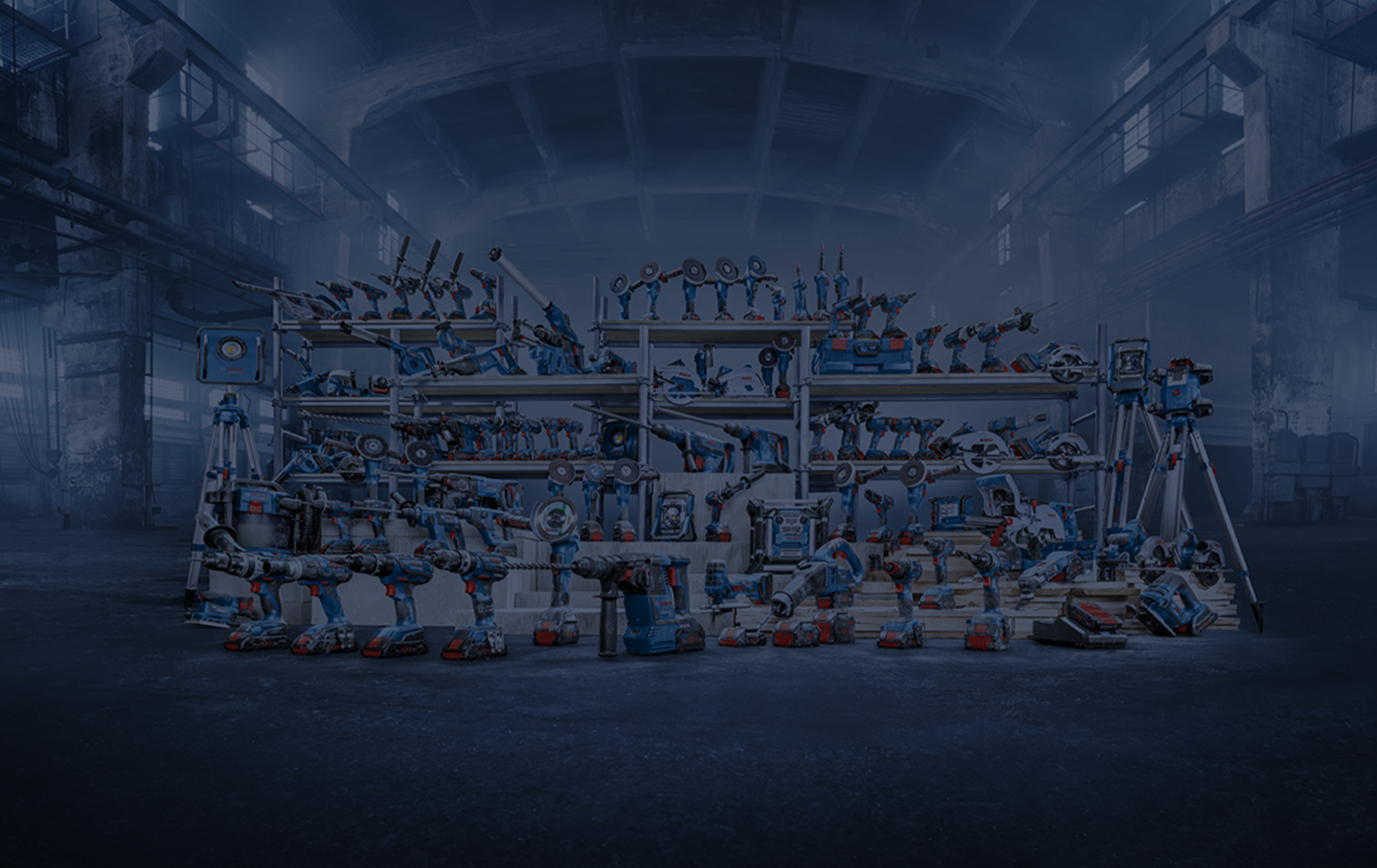 Leute, Person, Gebäude, Fabrik, Rad, Leute, Person, Architektur, Gebäude, Fabrik