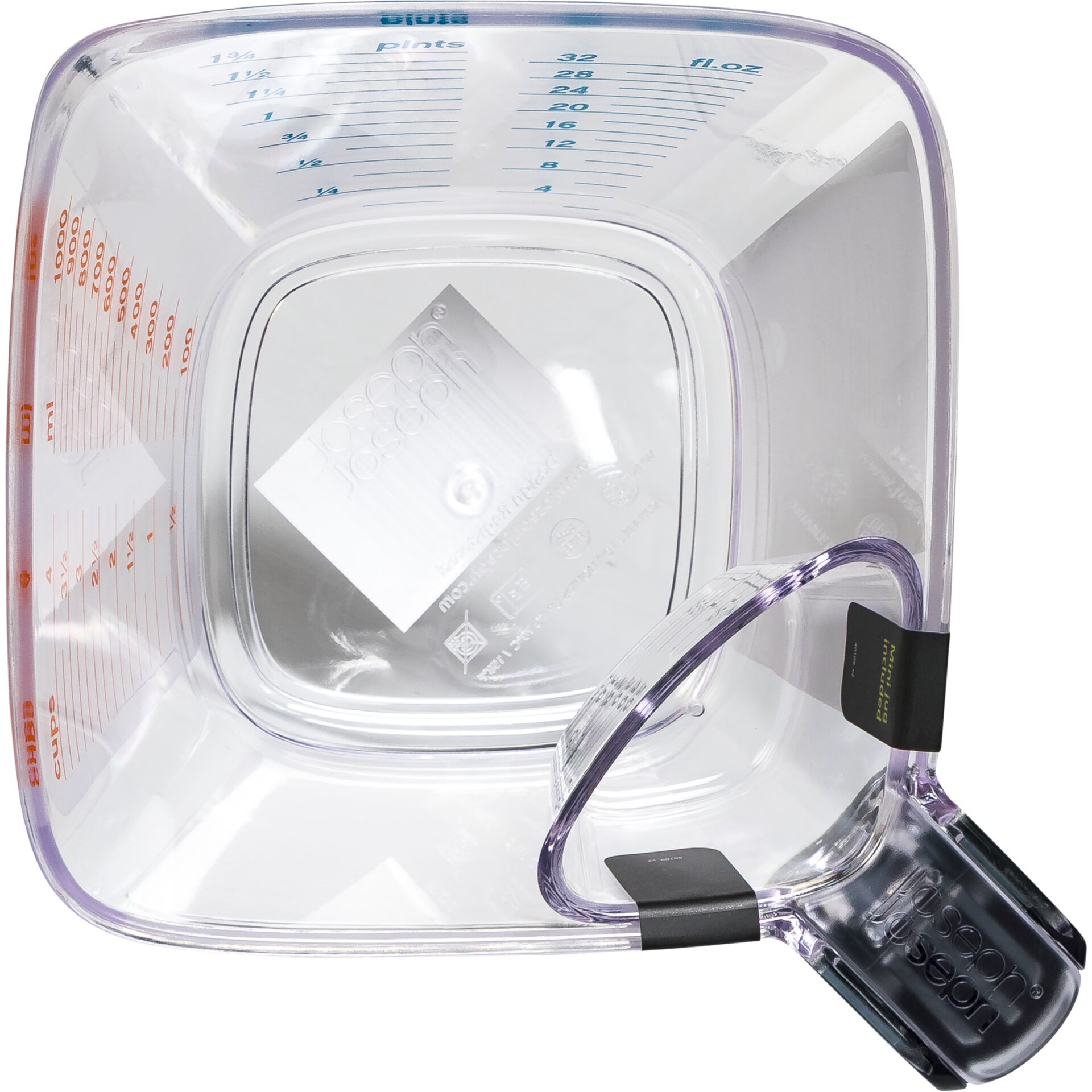 Pokal, Pokal, Messbecher, Pokal, Messbecher, Pokal, Messbecher, Pokal, Messbecher, Pokal, Messbecher, Pokal, Messbecher