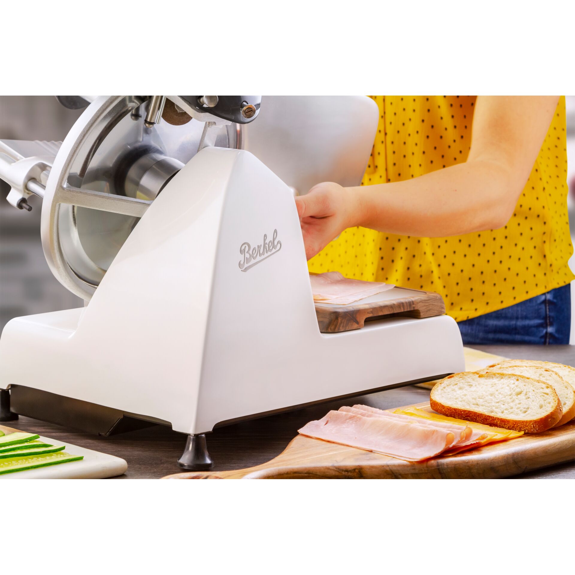 /meat slicer, kitchen appliance, ham, bread, slice machine