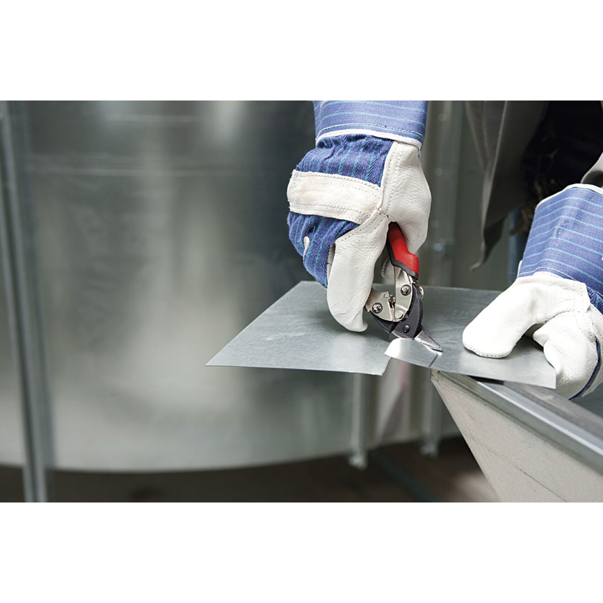 Bekleidung, Handschuh, Drinnen, Innenarchitektur, Schuh