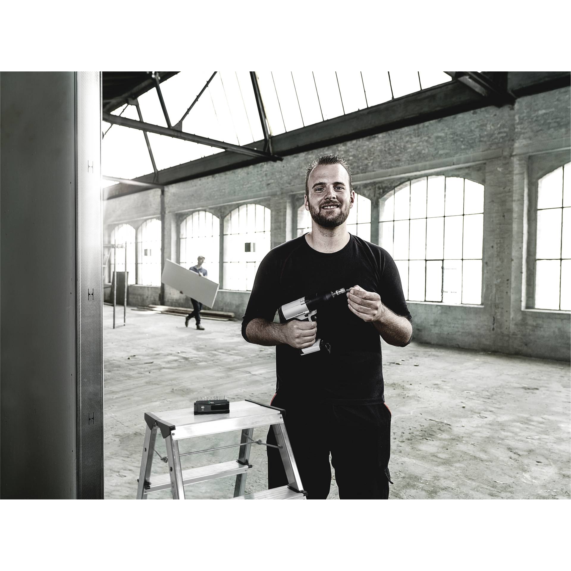 Photographie, Portrait, T-shirt, Elektrische Bohrmaschine, Innenarchitektur