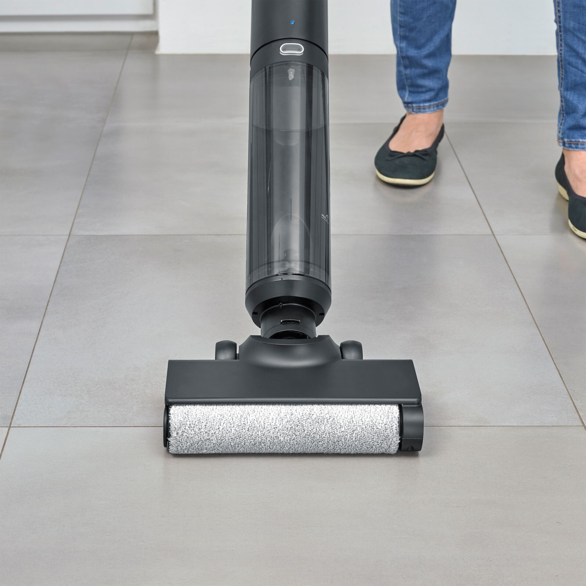 Gerät, Elektrisches Gerät, Reinigen, Person