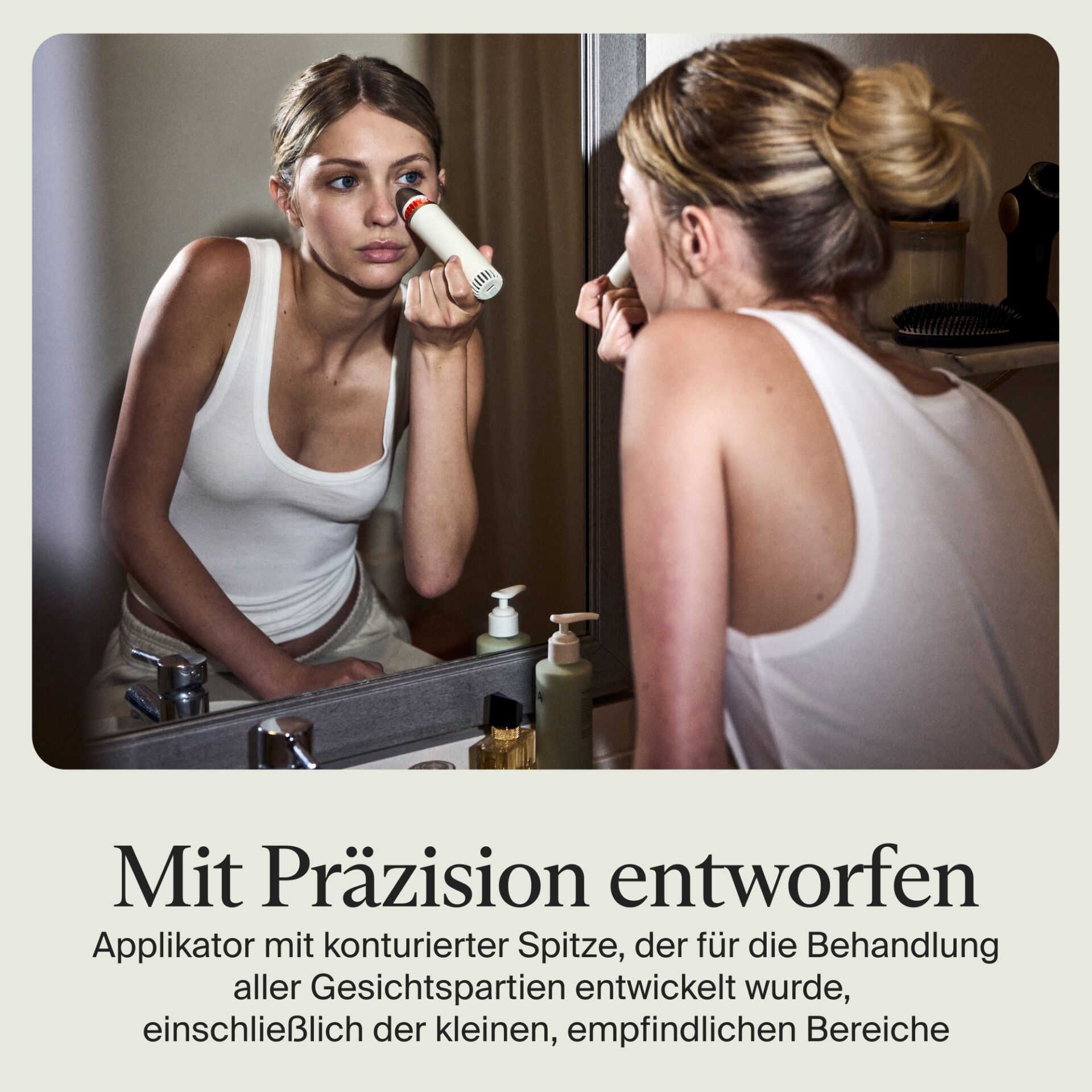 Make-up, Applikator, Spiegel, weiße Tanktop, Waschzimmer Ablage