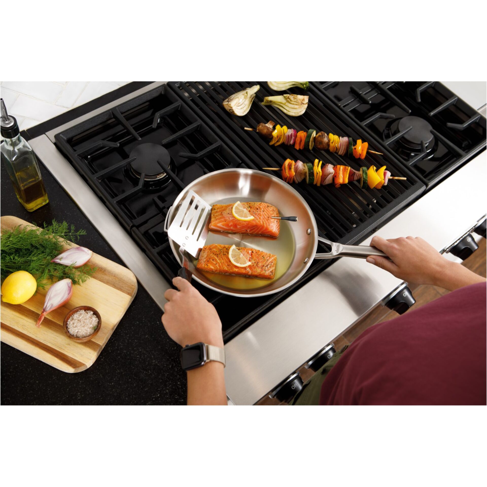 Kochtopf, Kochgeschirr, Kochfeld, Person, Armbanduhr