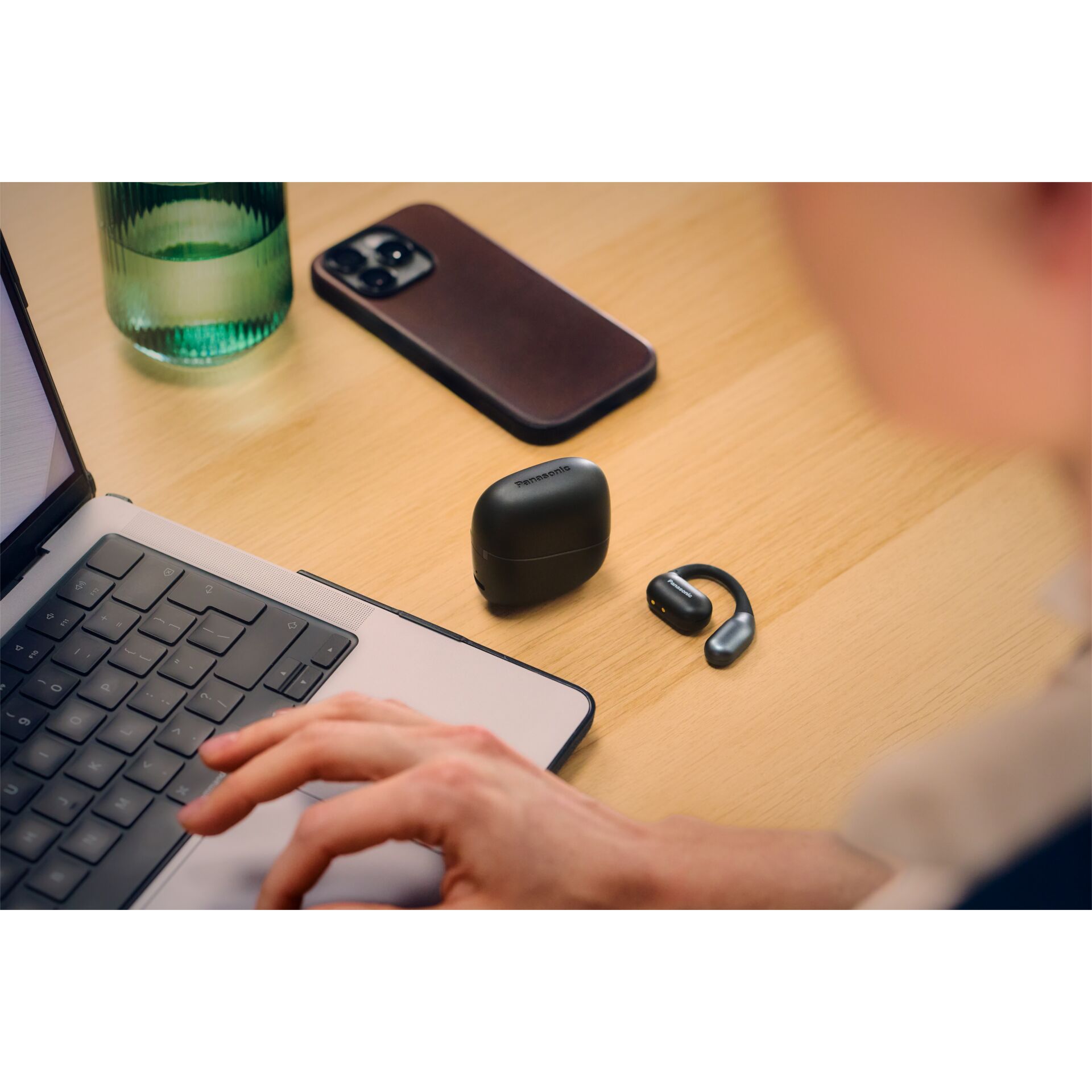 Computerausrüstung, Computer-Tastatur, Laptop, PC, Maus, Computerausrüstung, Computer-Tastatur, Laptop, PC, Maus