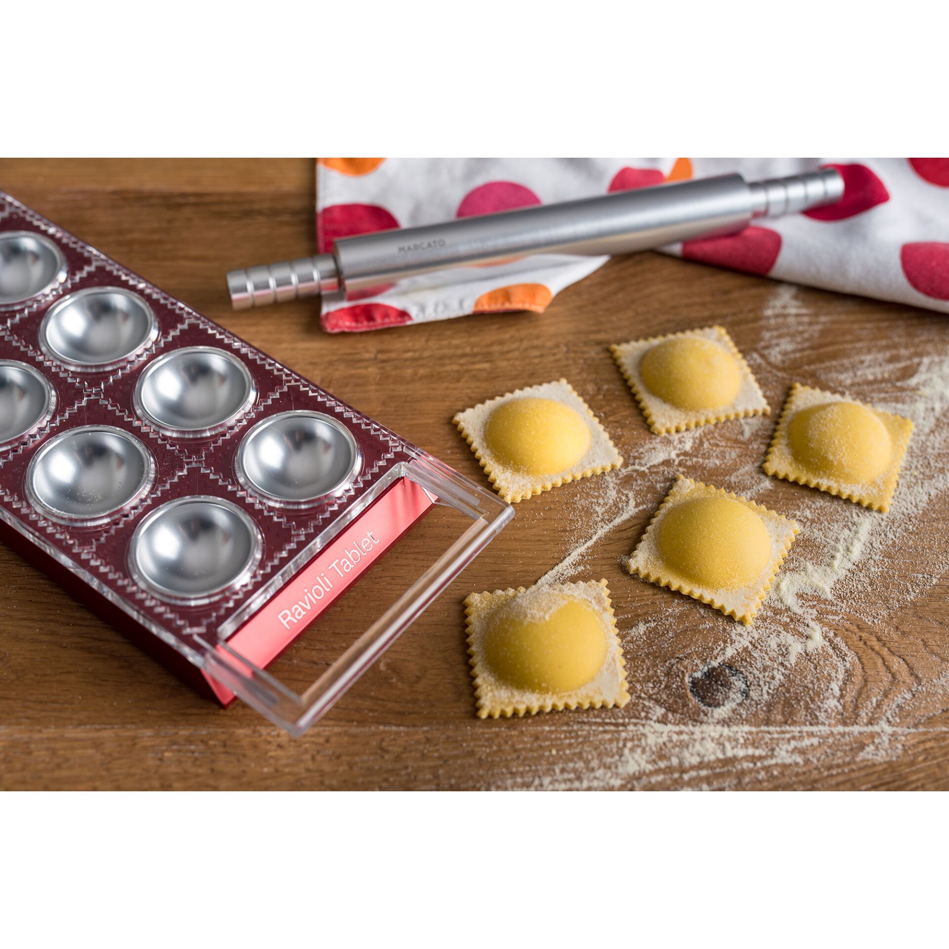 Töpferei, Töpferei, Ravioli, Teigwaren, Kochzubehör, Makkaroni-Formen, Nudelteig