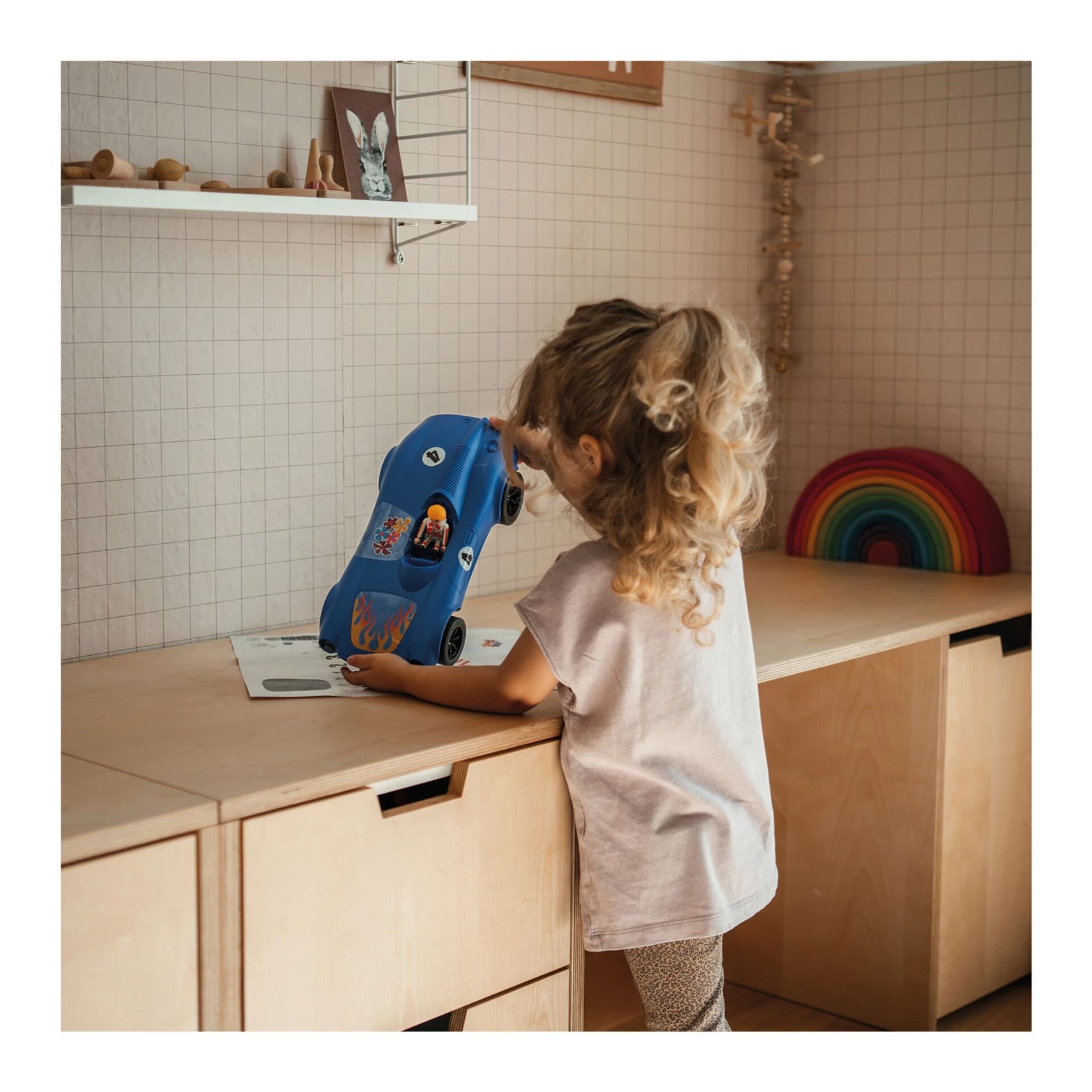 Moebel, Tabelle, Kind, Mädchen, Person