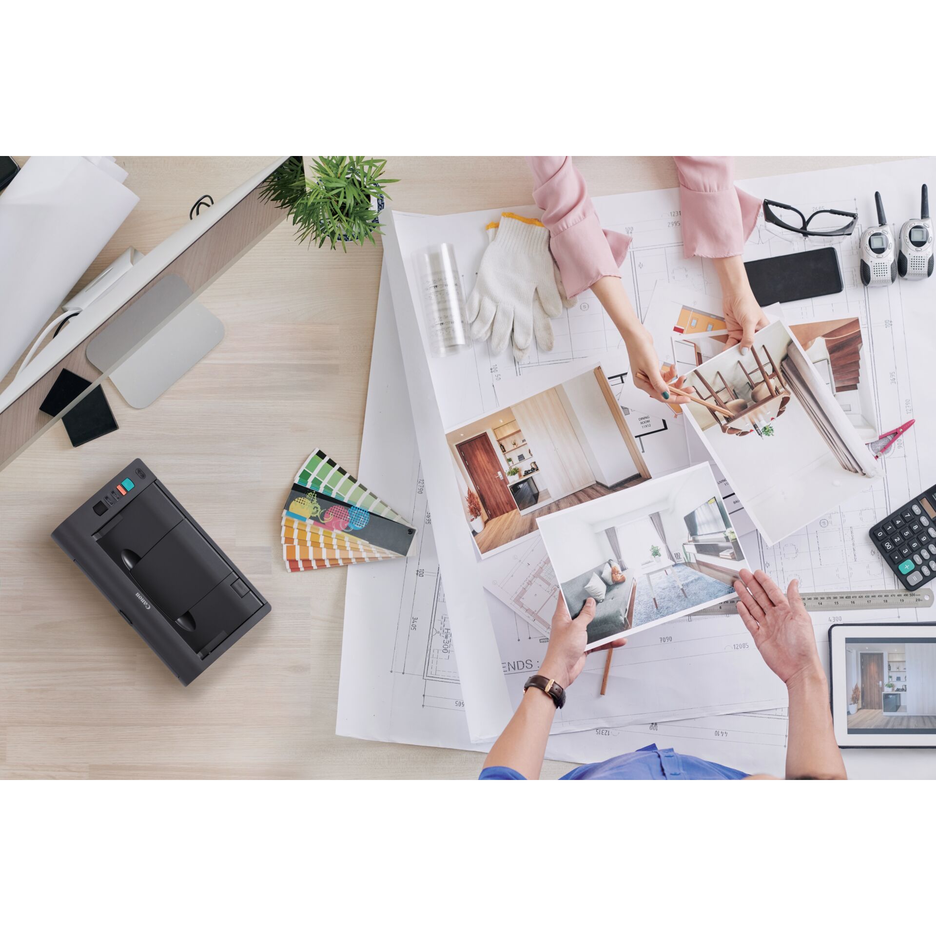 Text, Kleidung, Handschuh, Person