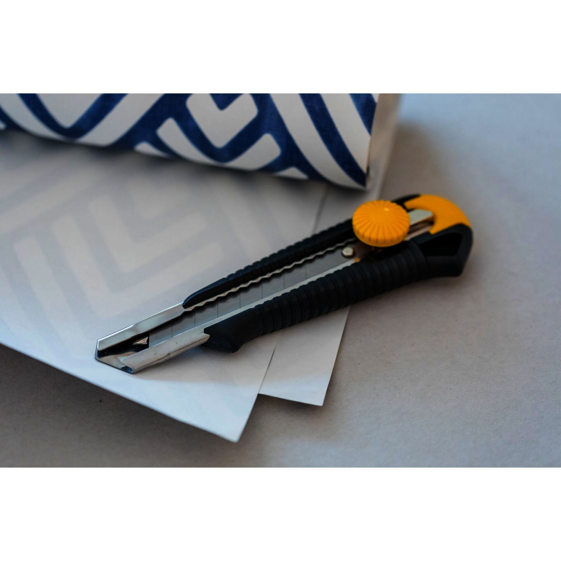 Schneider-Utility, Taschenmesser, Abbrechmesser, Kartonmesser, Schwarz-Gelb