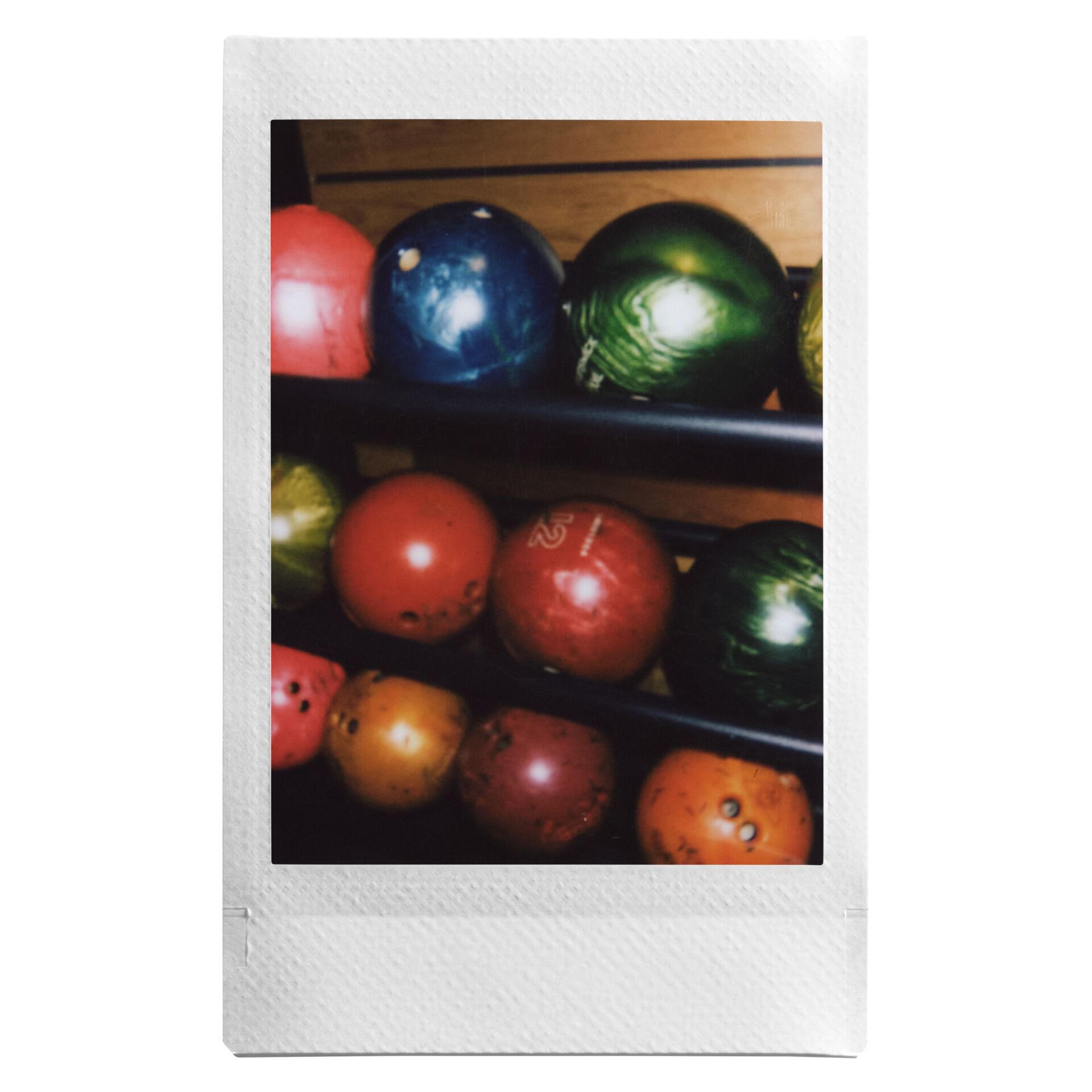 Bowlingbälle, bunte Bälle, Ballendisplay, Sportausrüstung, Polaroid-Stil