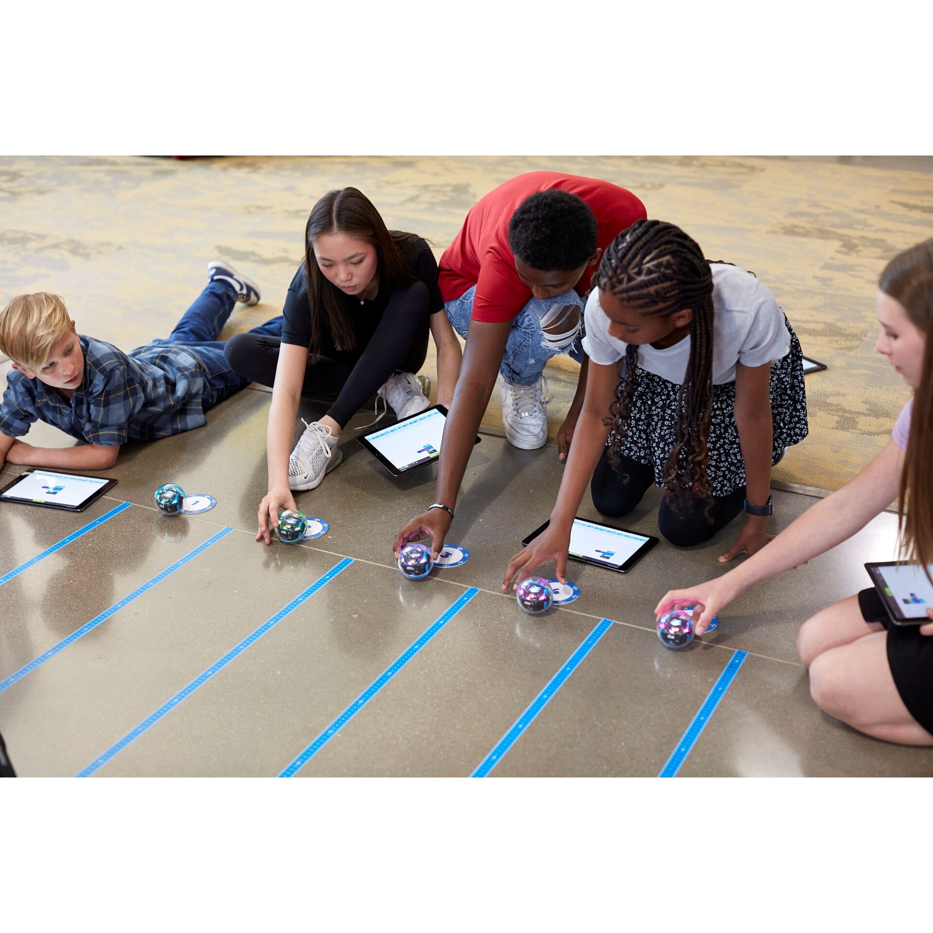 Fußboden, Schuh, Person, Mädchen, Jugendlich