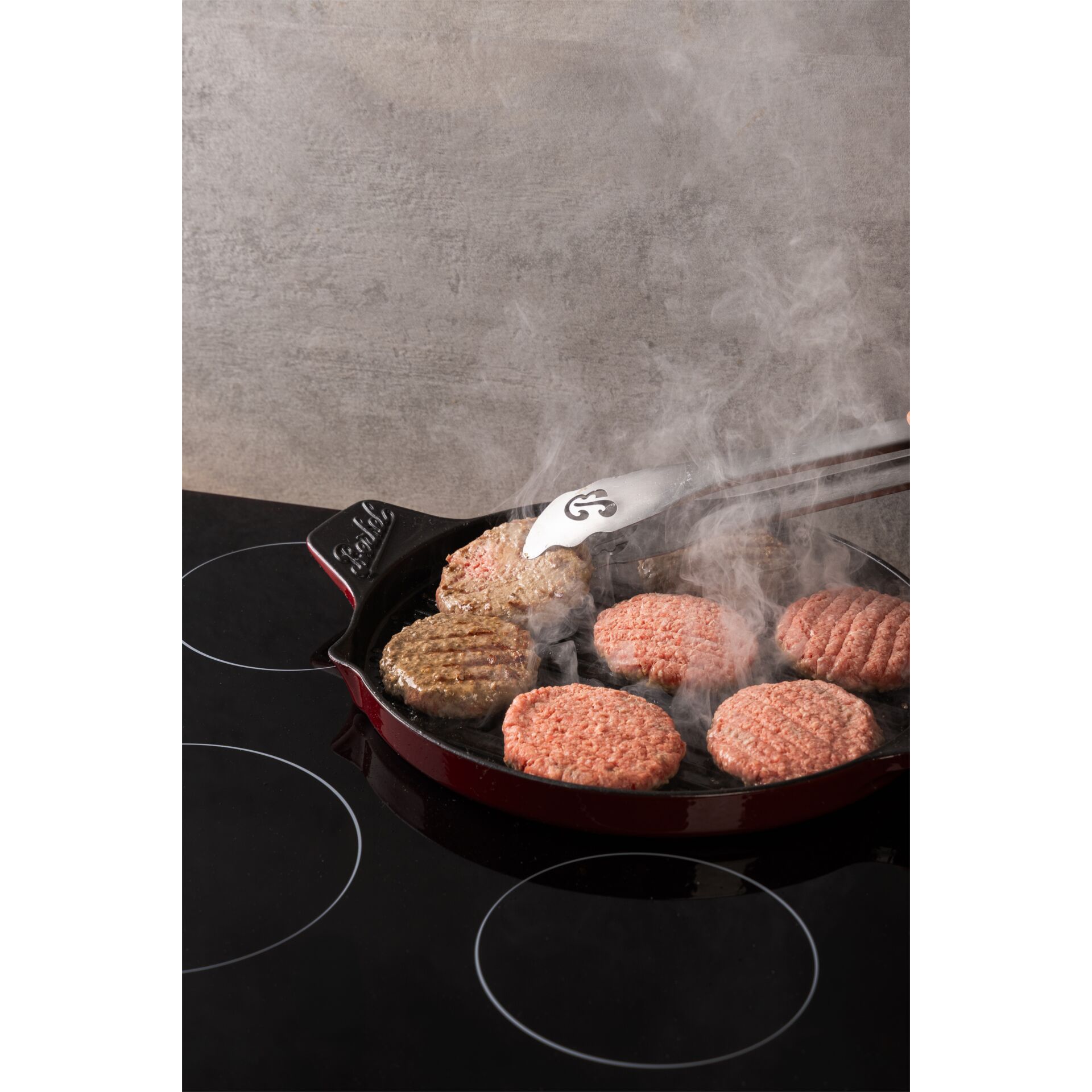 hamburger patties, Grillpfanne, Antihaft, rosa Fleisch, Dampf