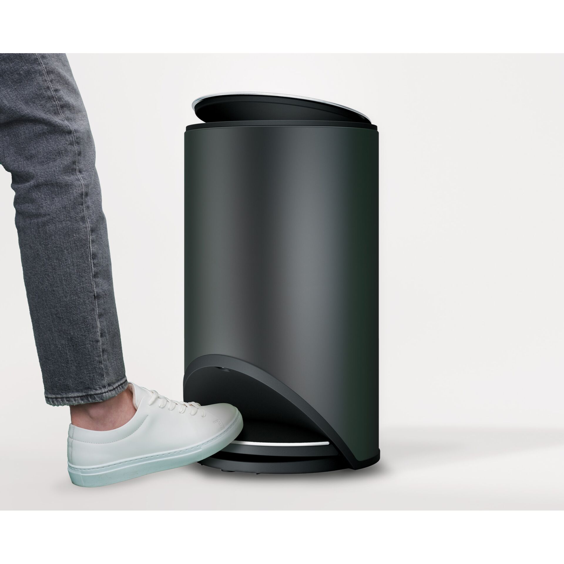 abfalleimer, schmutzwäsche, pedalbetrieben, moderne design, runder behälter