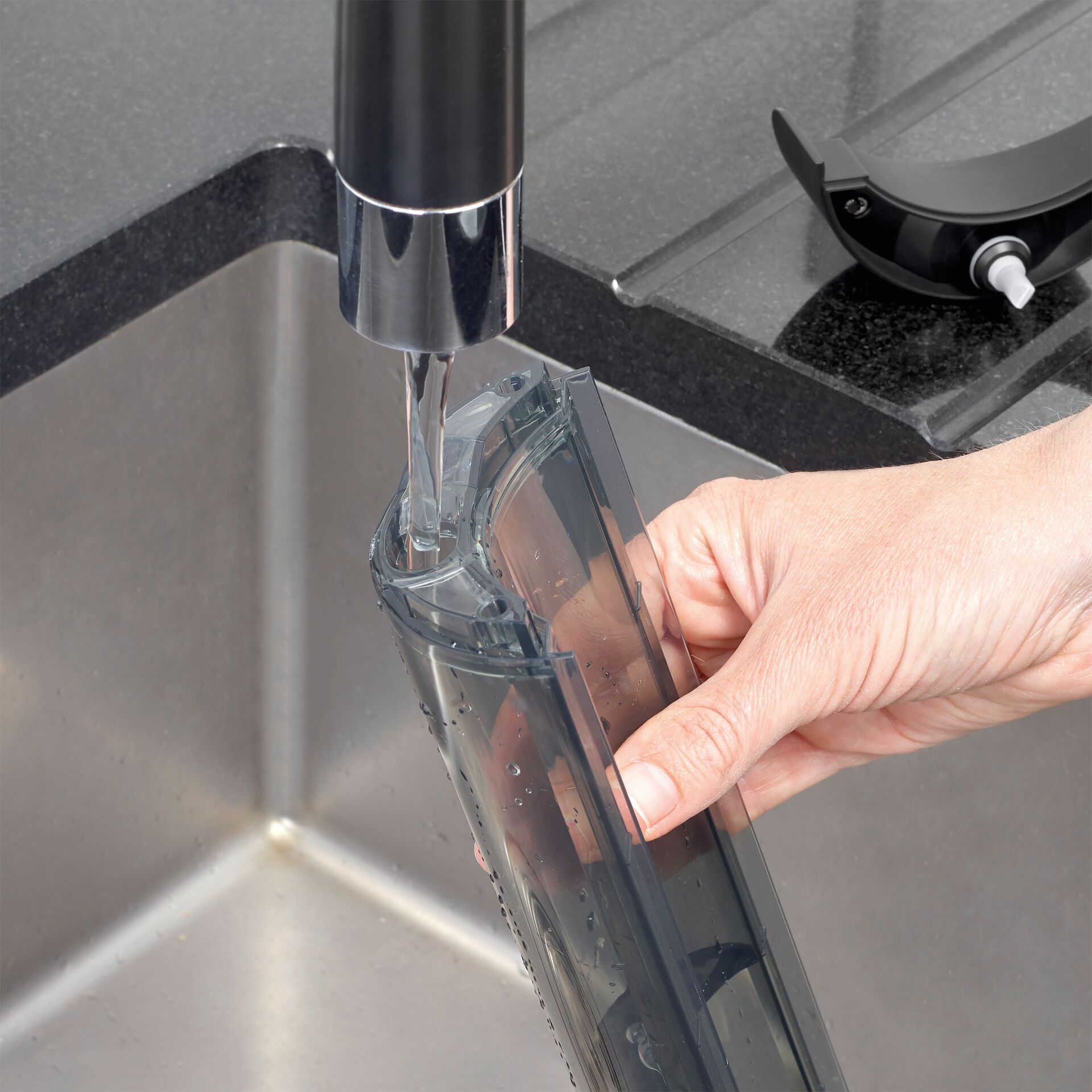 Sinken, Waschbeckenhahn