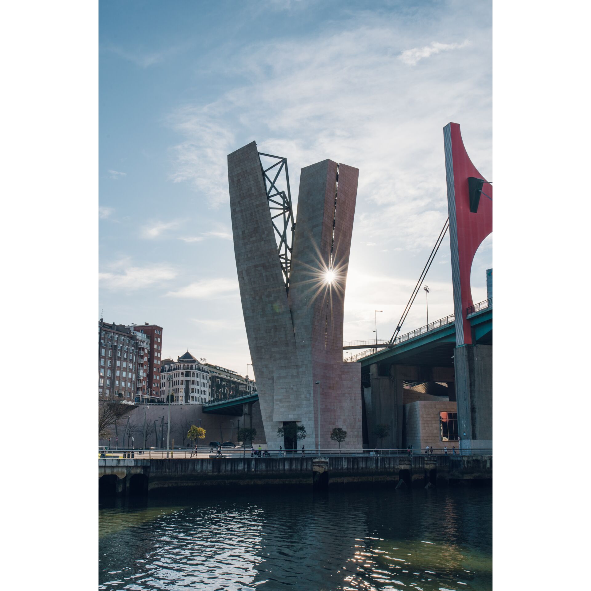 brücke, stahlturm, skulptur, kanal, stadtskyline