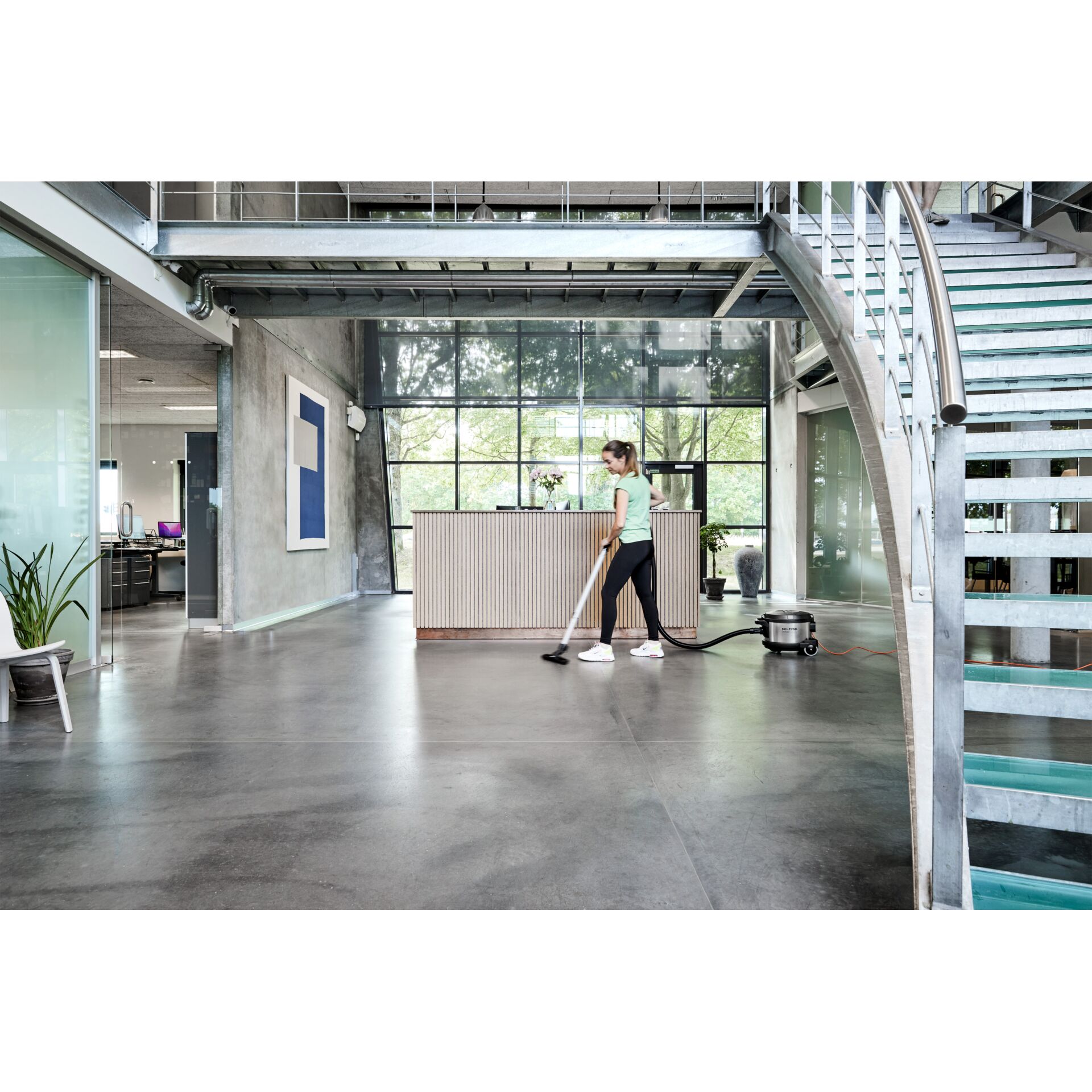 Innenarchitektur, Fußboden, Pflanze, Schuh, Bodenbeläge