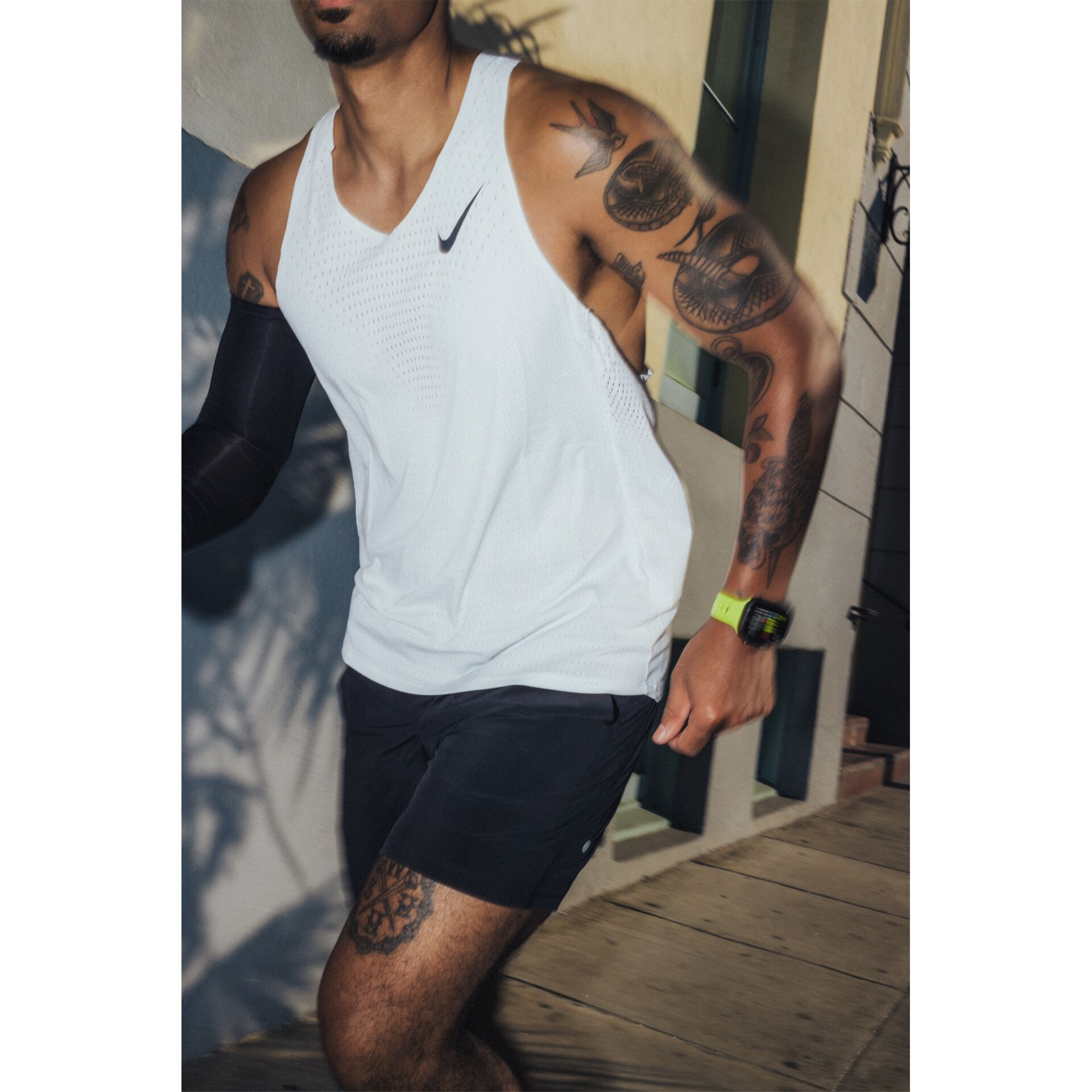 Bekleidung, Unterhemd, Person, Armbanduhr, Strandmode, Bekleidung, Unterhemd, Person, Armbanduhr, Strandmode, Bekleidung, Unterhemd, Person, Armbanduhr, Strandmode, Bekleidung, Unterhemd, Person, Armbanduhr, Strandmode