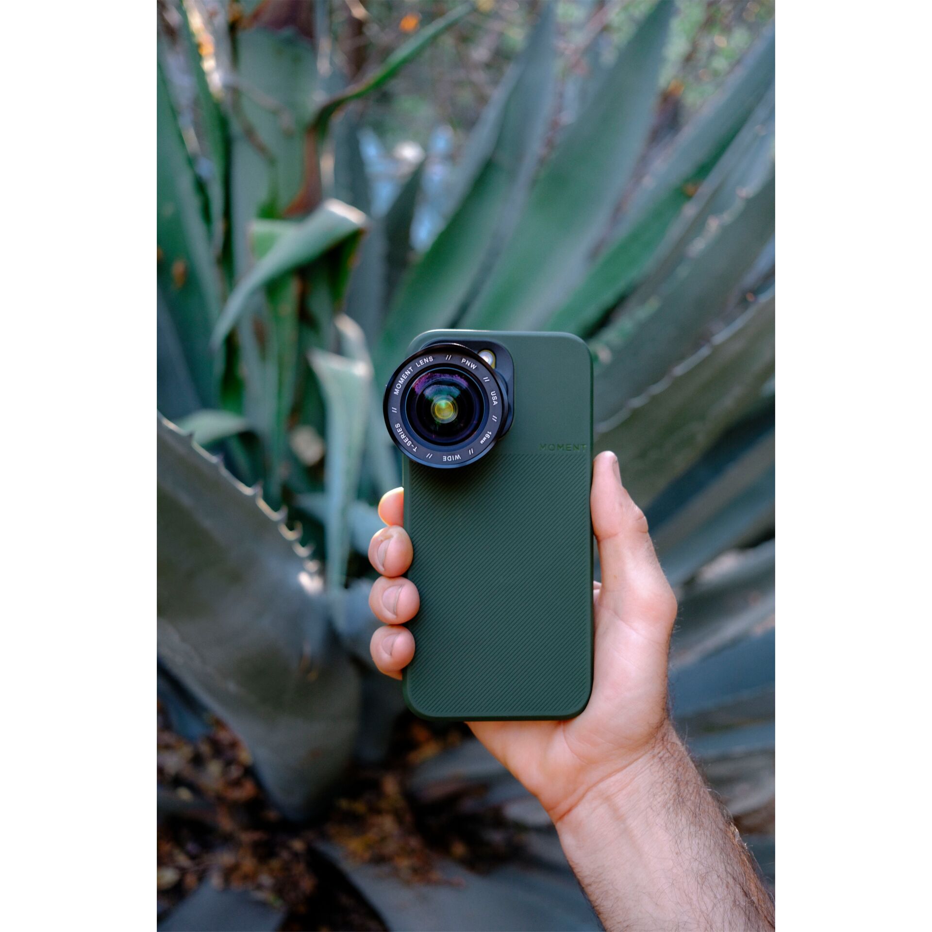 smartphone, case, Kamera, Objektiv, Grün, smartphone, green case, Linsenkopf, handheld, Porträt, Smartphone mit Linse, Grüner Handyhülle, Modularer Kameraobjektiv, Handliches Gerät, Fotografie-Accessoire