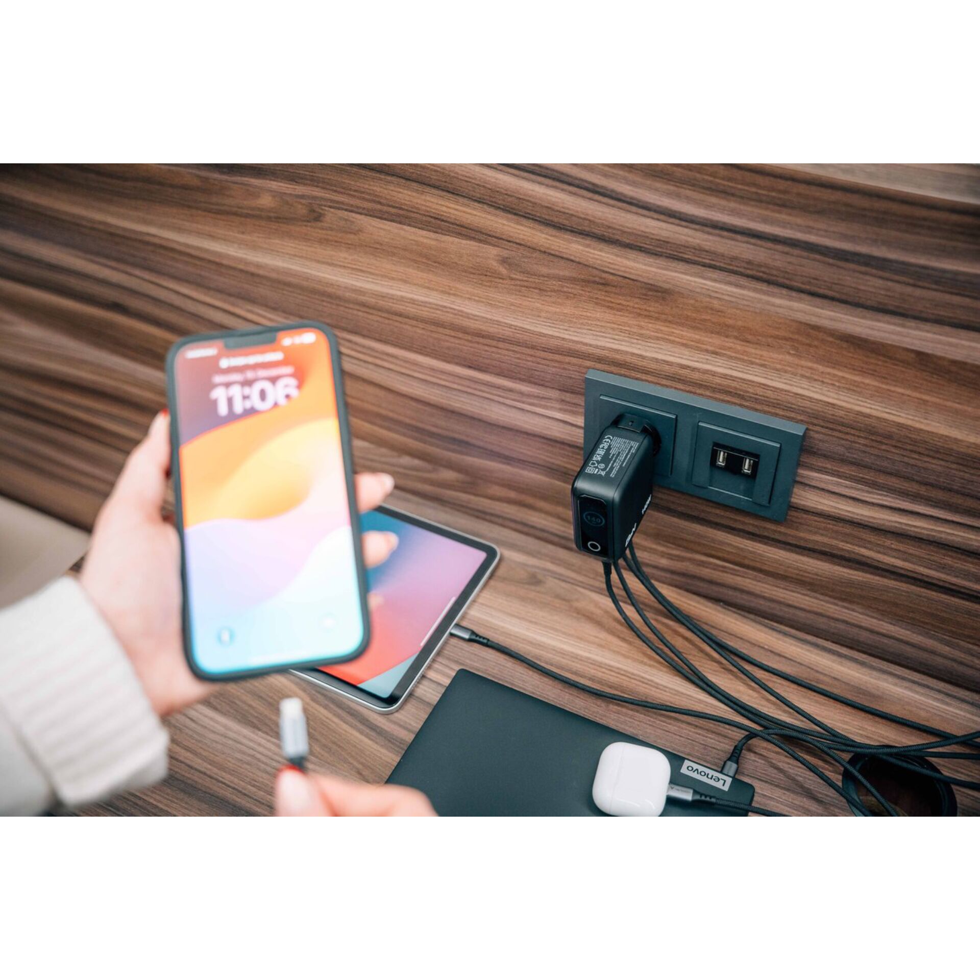 Innenarchitektur, Elektronik, Telefon, Handy, Adapter