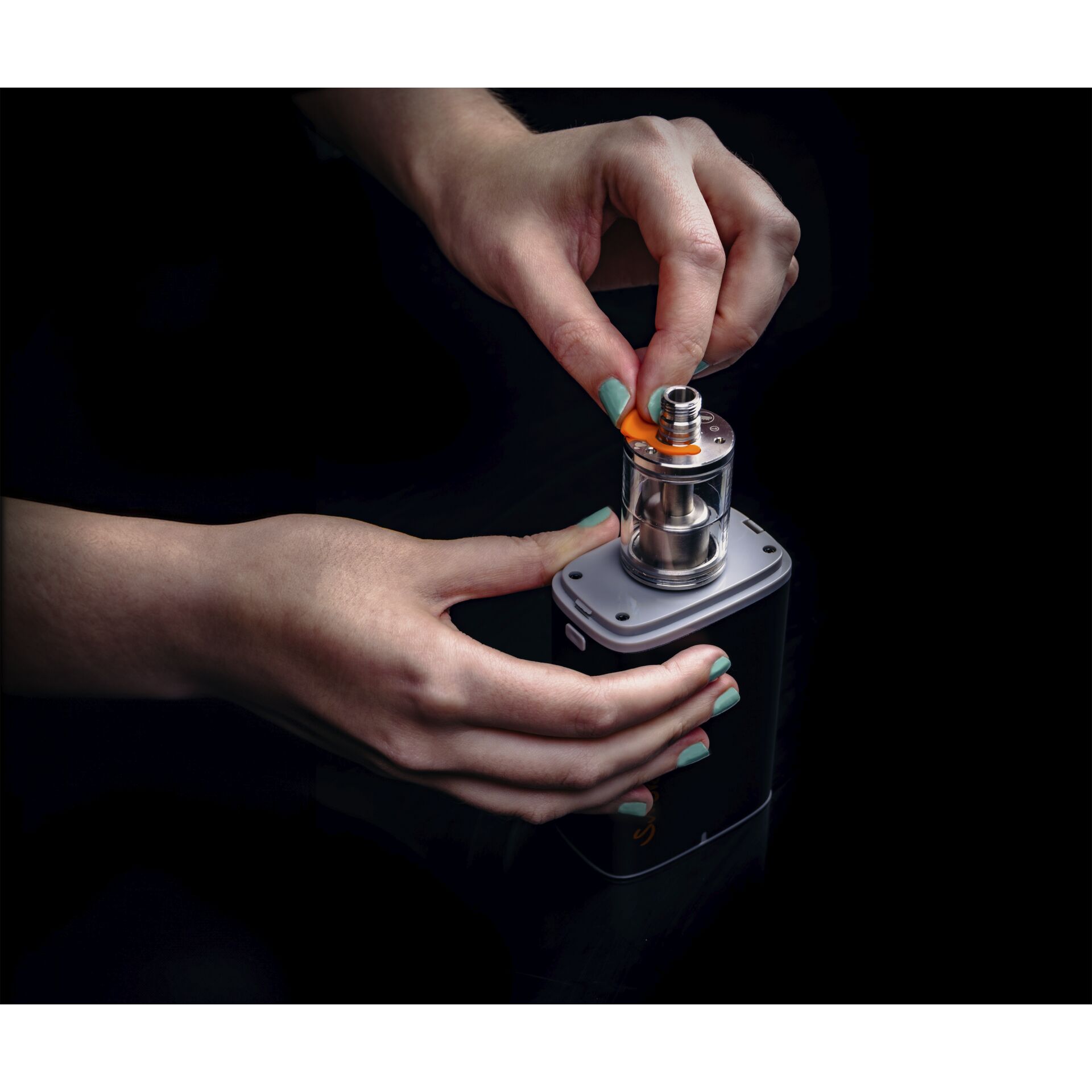 Photographie, Finger, Person, Kosmetik, Parfüm