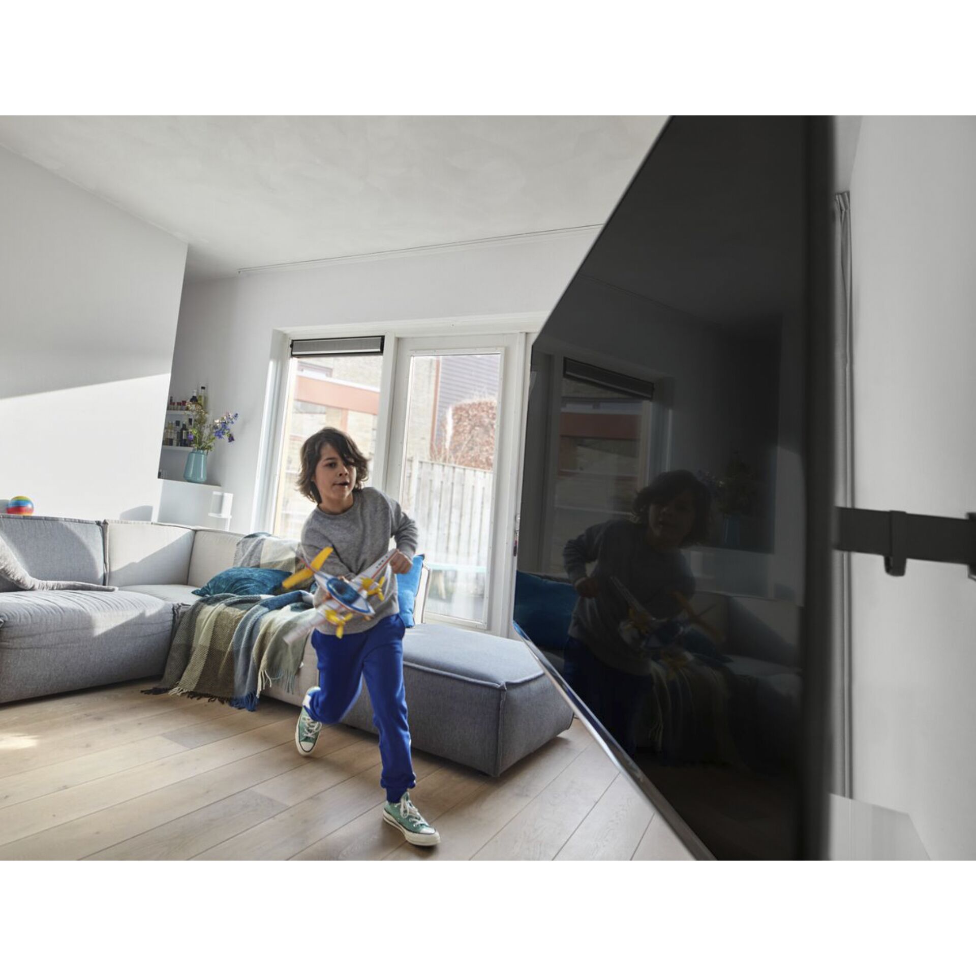 Innenarchitektur, Wohnzimmer, Hosen, Tür, Couch