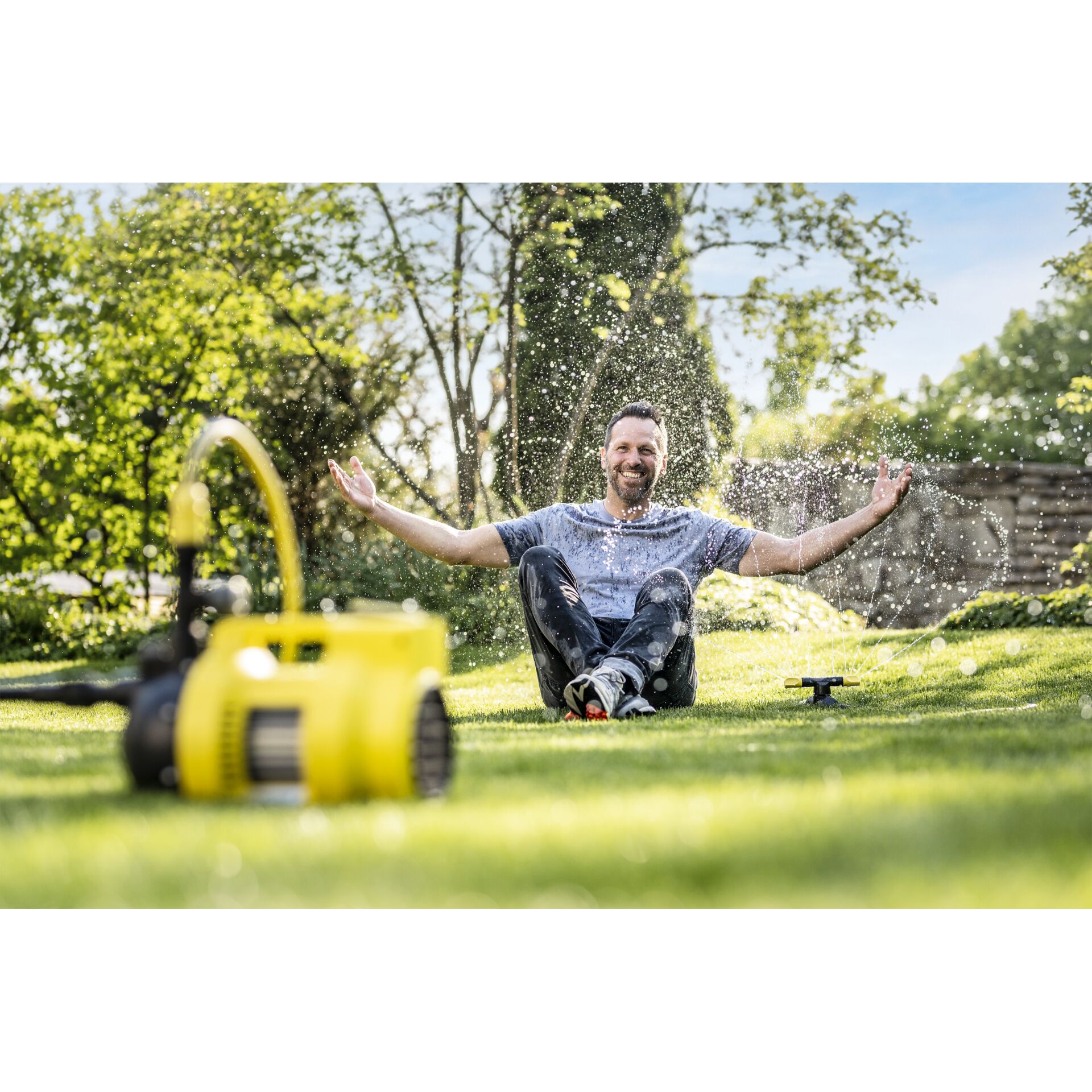 Gras, Rasen, Erwachsener, Mann, Person