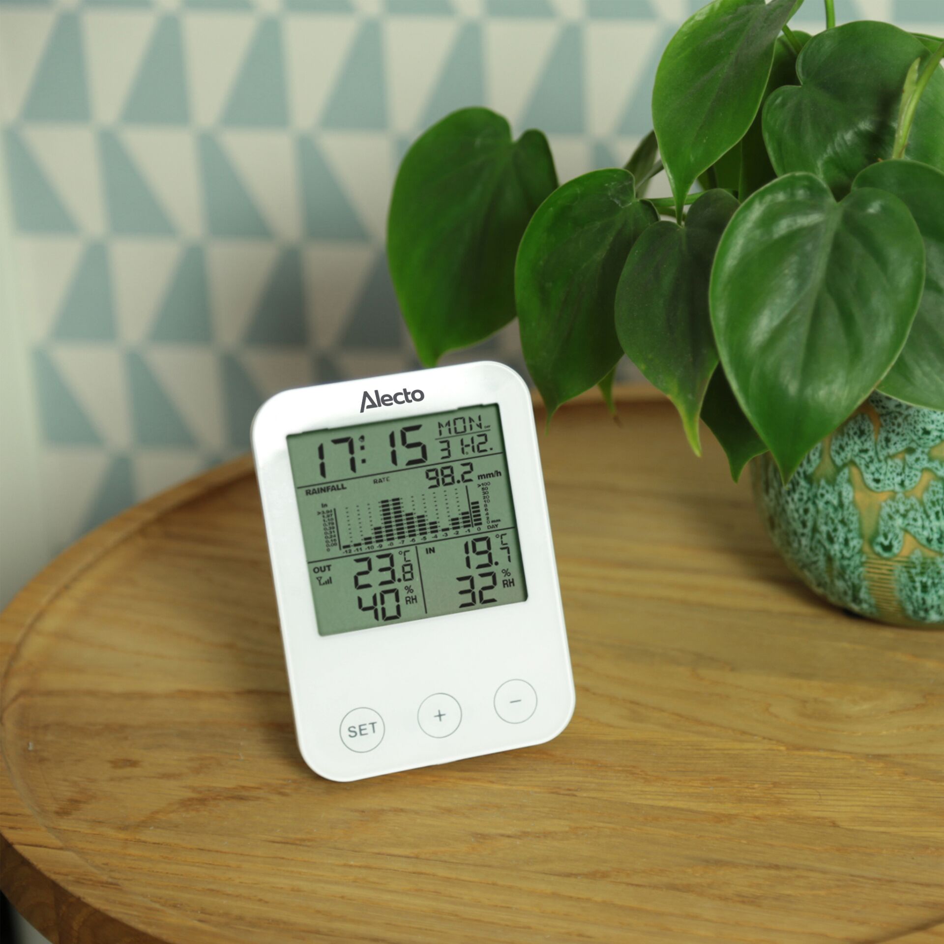 Thermometer, Wetterstation, Digitalanzeige, weißes Gerät, Tabletgroßes