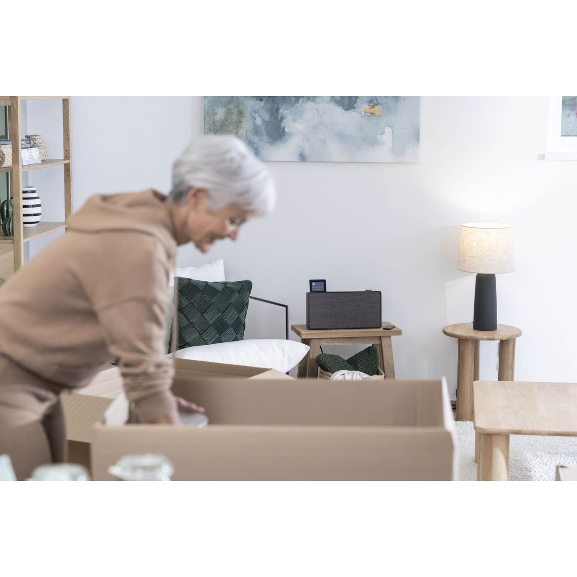 Kiste, Lampe, Erwachsener, Mann, Person