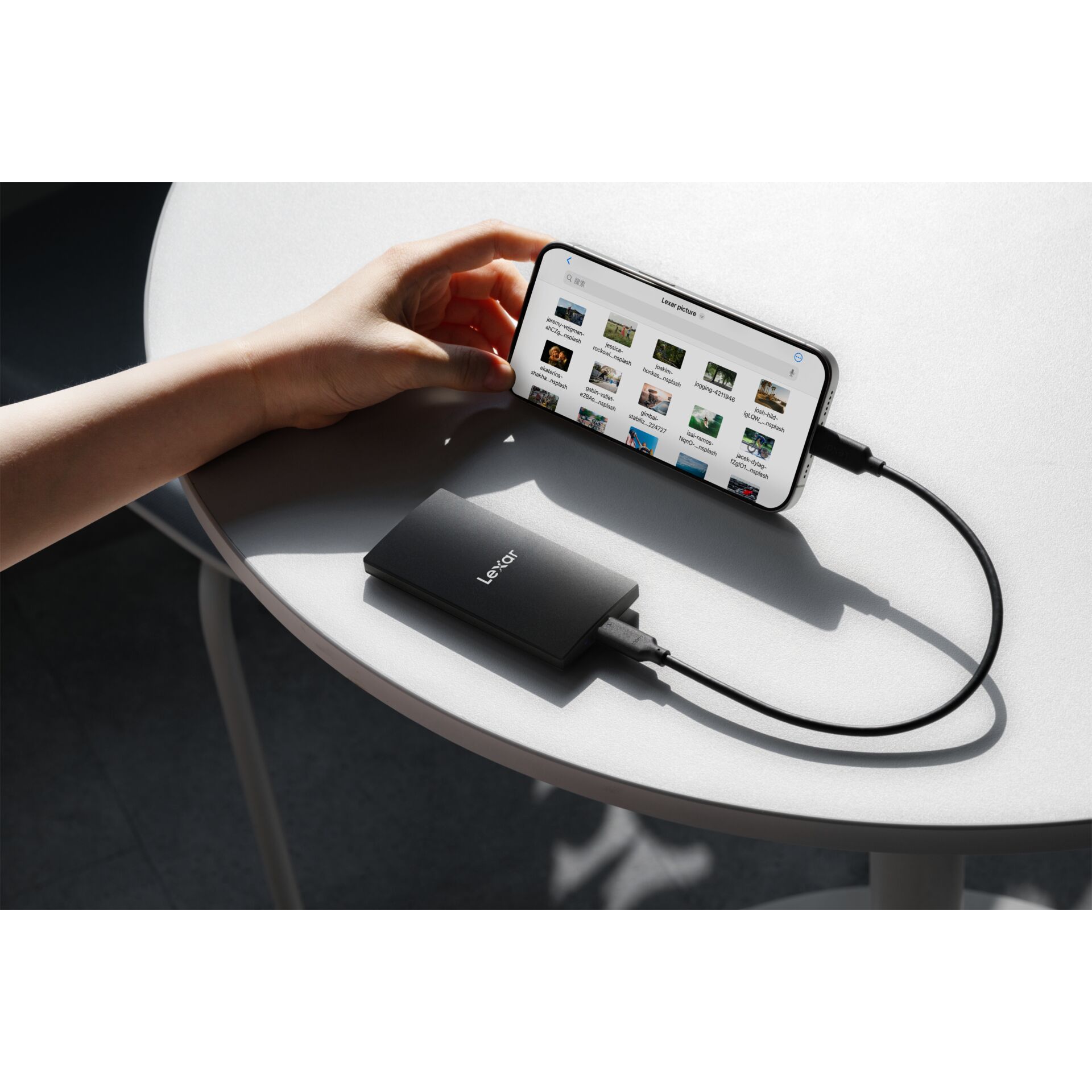 Externe Akku, USB-C, Powerbank, Ladegerät für Handy/Tablet, Anschlüsse: USB-C