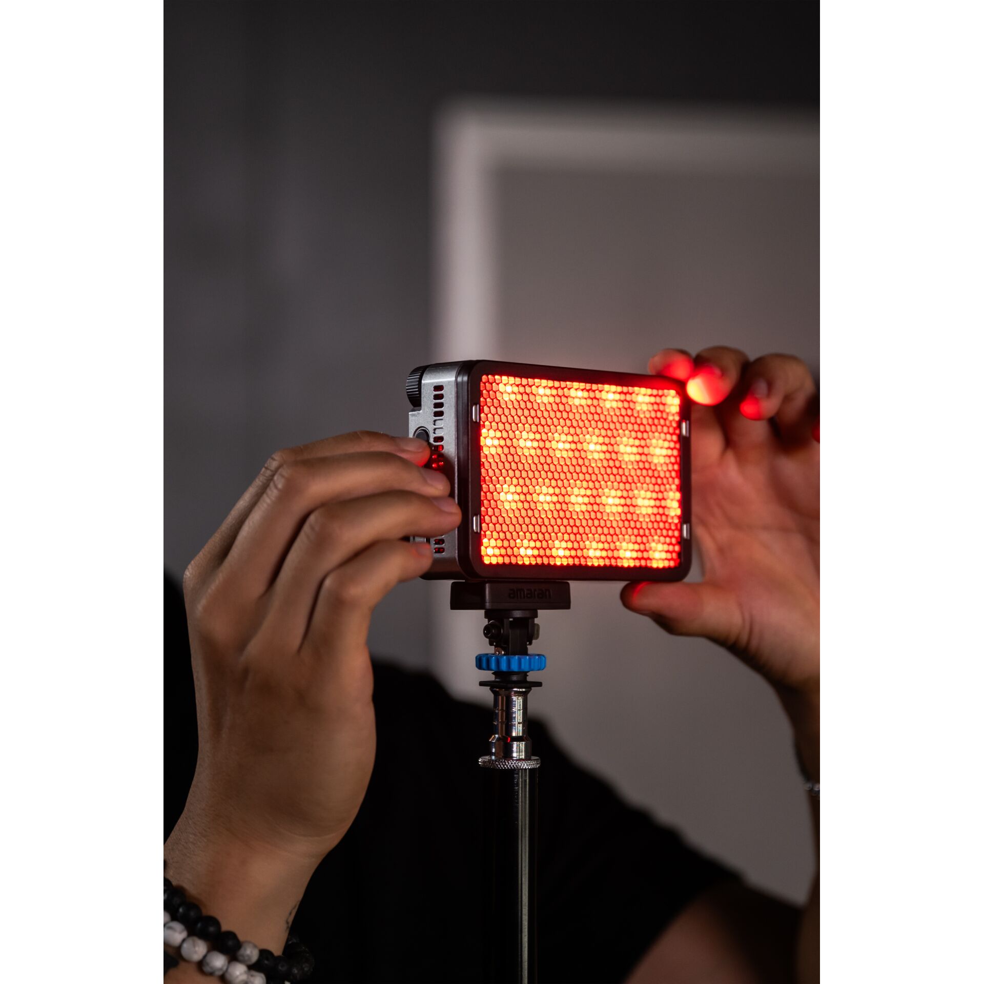 Computerausrüstung, Überwachen, Bildschirm, Licht, Person