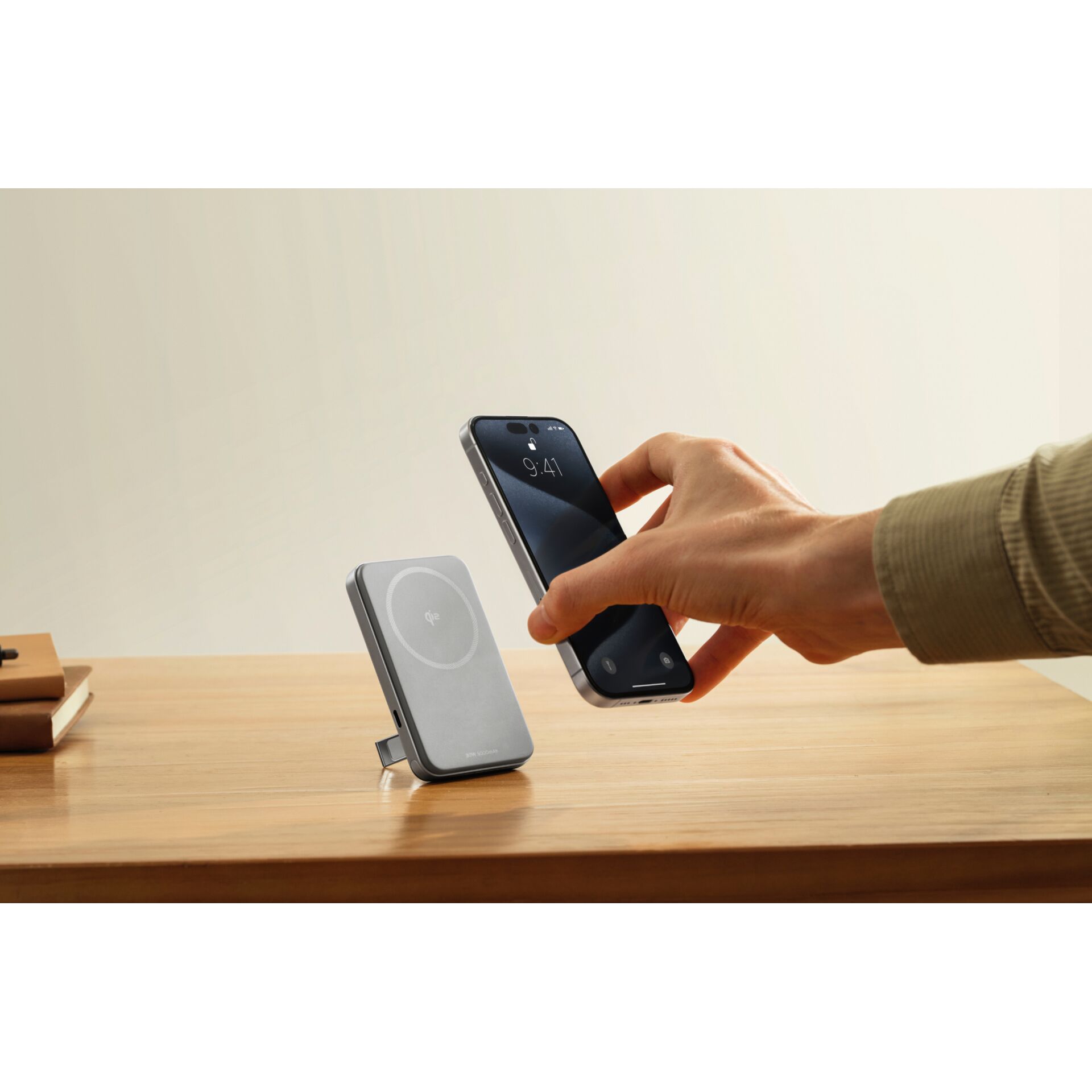 Kabellose Ladestation, Qi Ladegerät, Drahtloses Ladegerät, Wireless Charger, Magnetic Charger