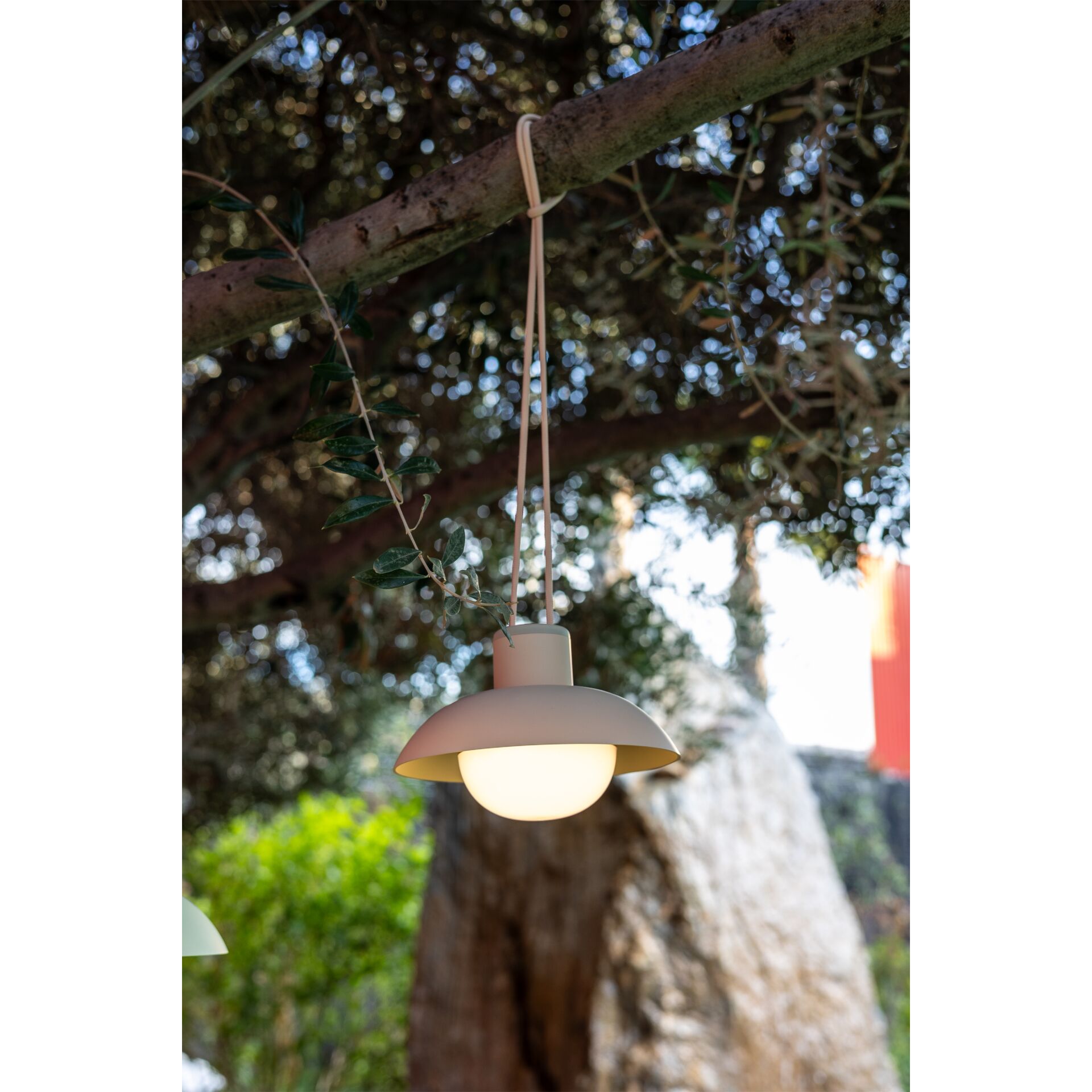 Hängelampe, Außenleuchte, LED-Lampe, Beleuchtung, Gartenlampe