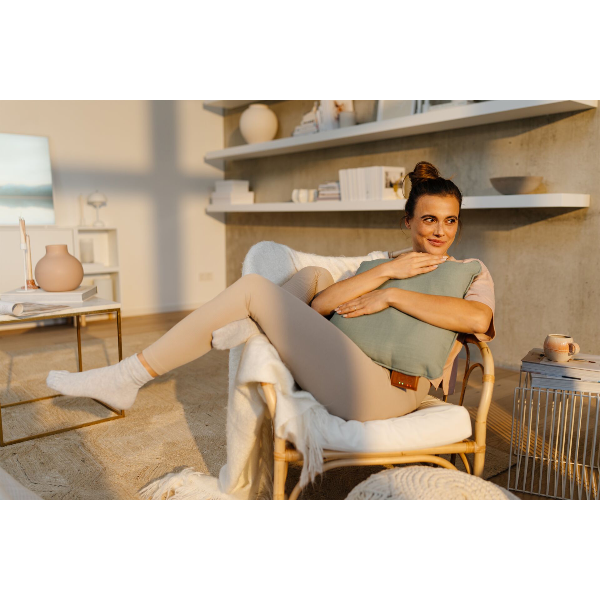 Person, Sitzen, Kleidung, Strumpfwaren, Socke